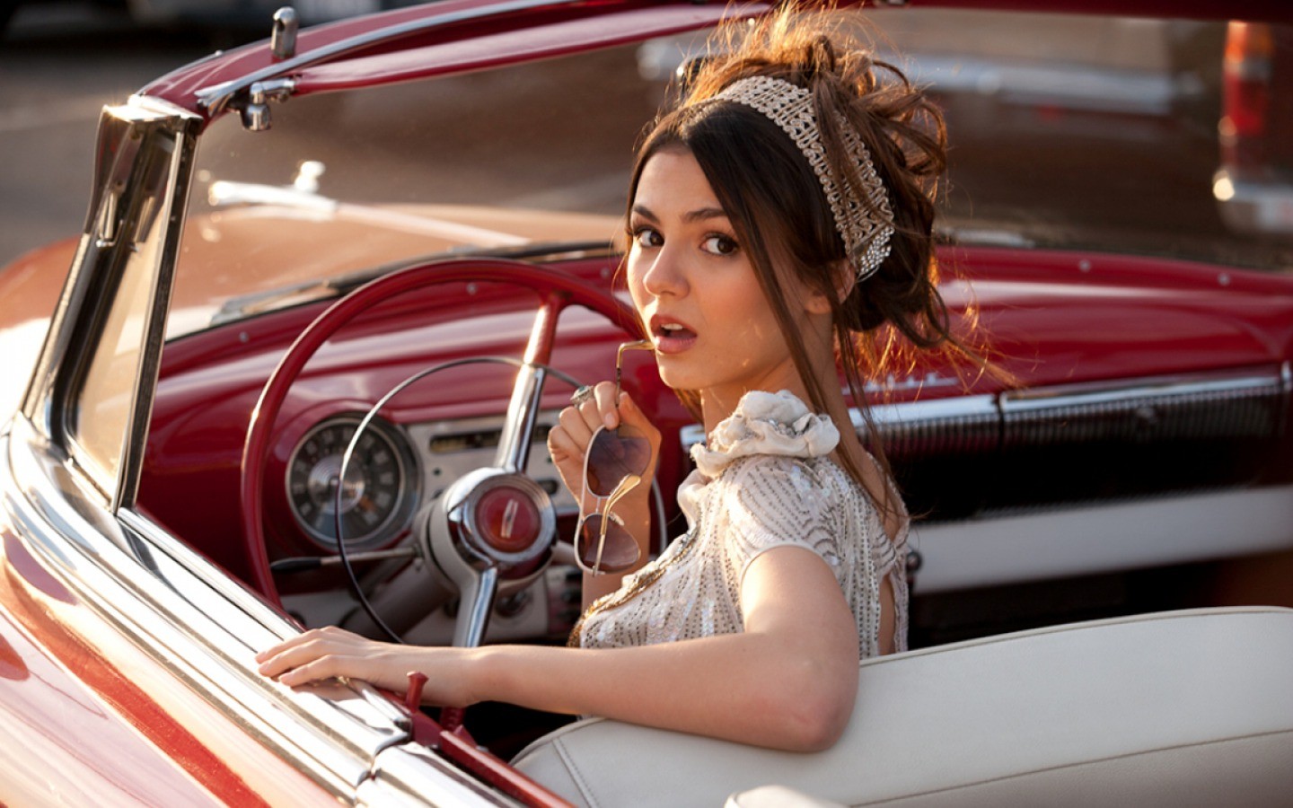 cabriolet, celebrity, victoria justice, brown eyes, brown hair, car, headband, ring, sunglasses mobile wallpaper