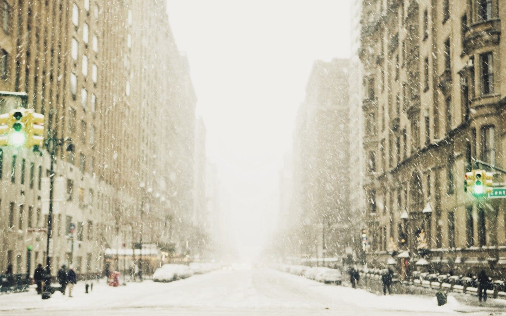 免费下载城市, 冬天, 街道, 雪, 街, 红绿灯, 大都市手机壁纸。