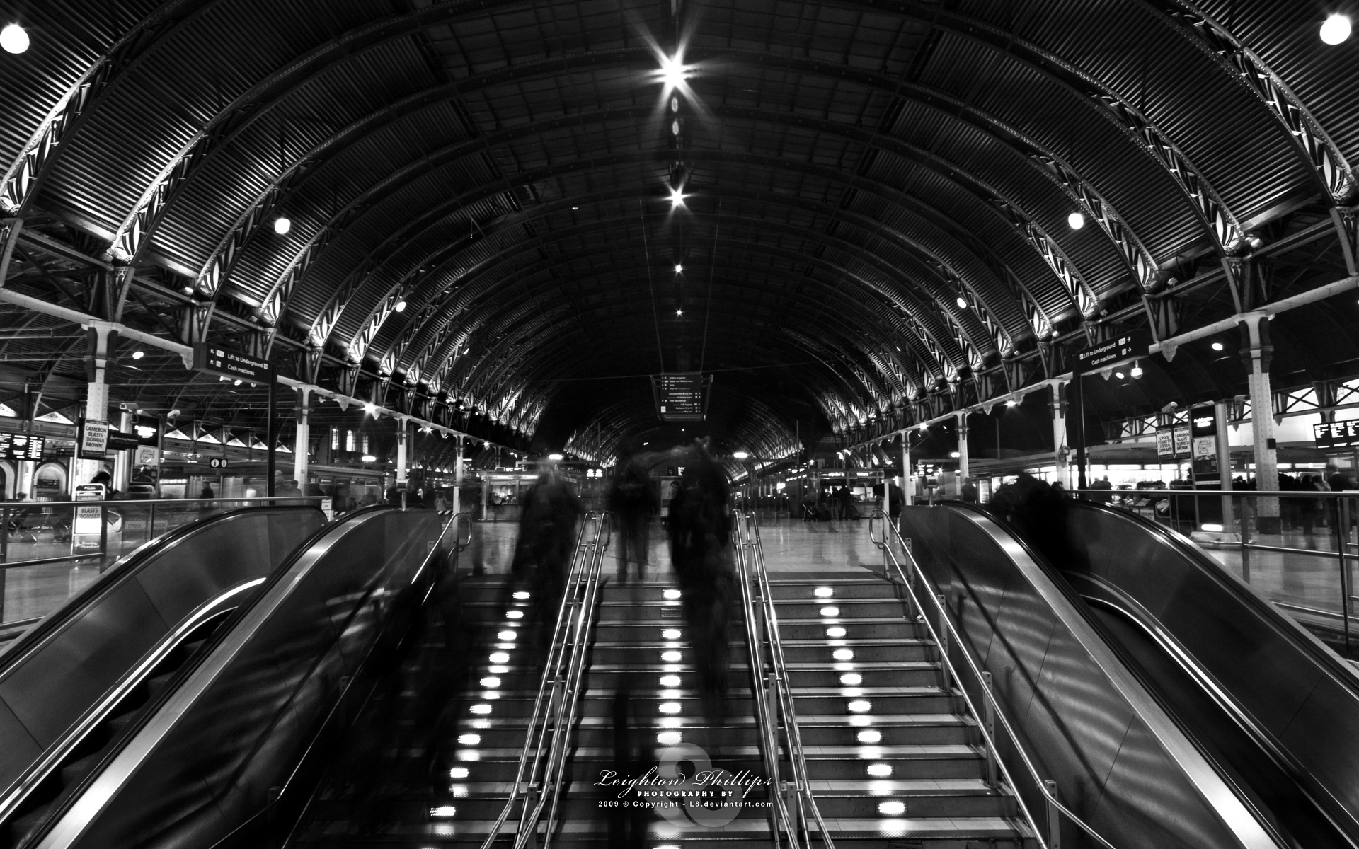 photography, black & white, escalator, london, monochrome, people cellphone