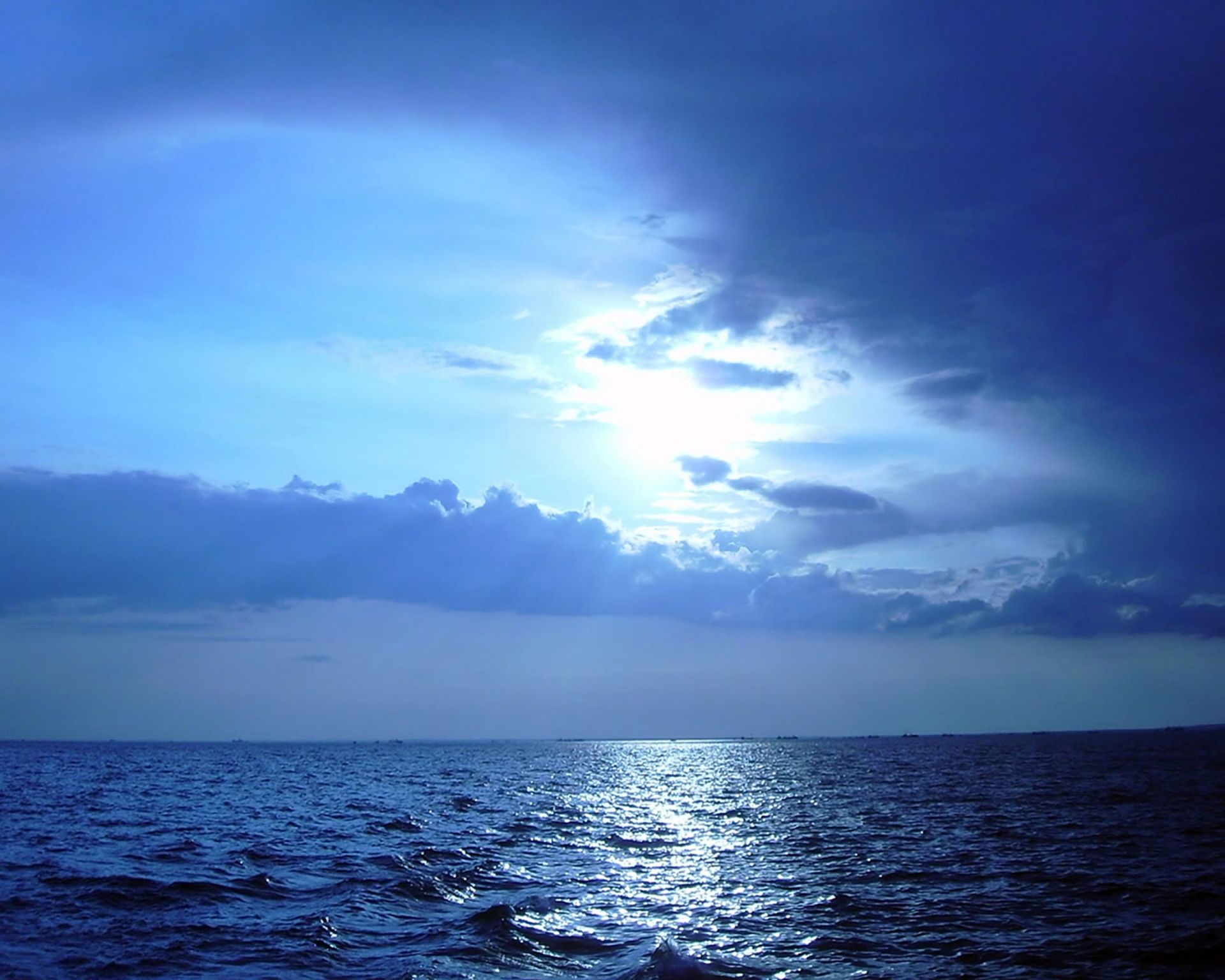 Море синяя даль