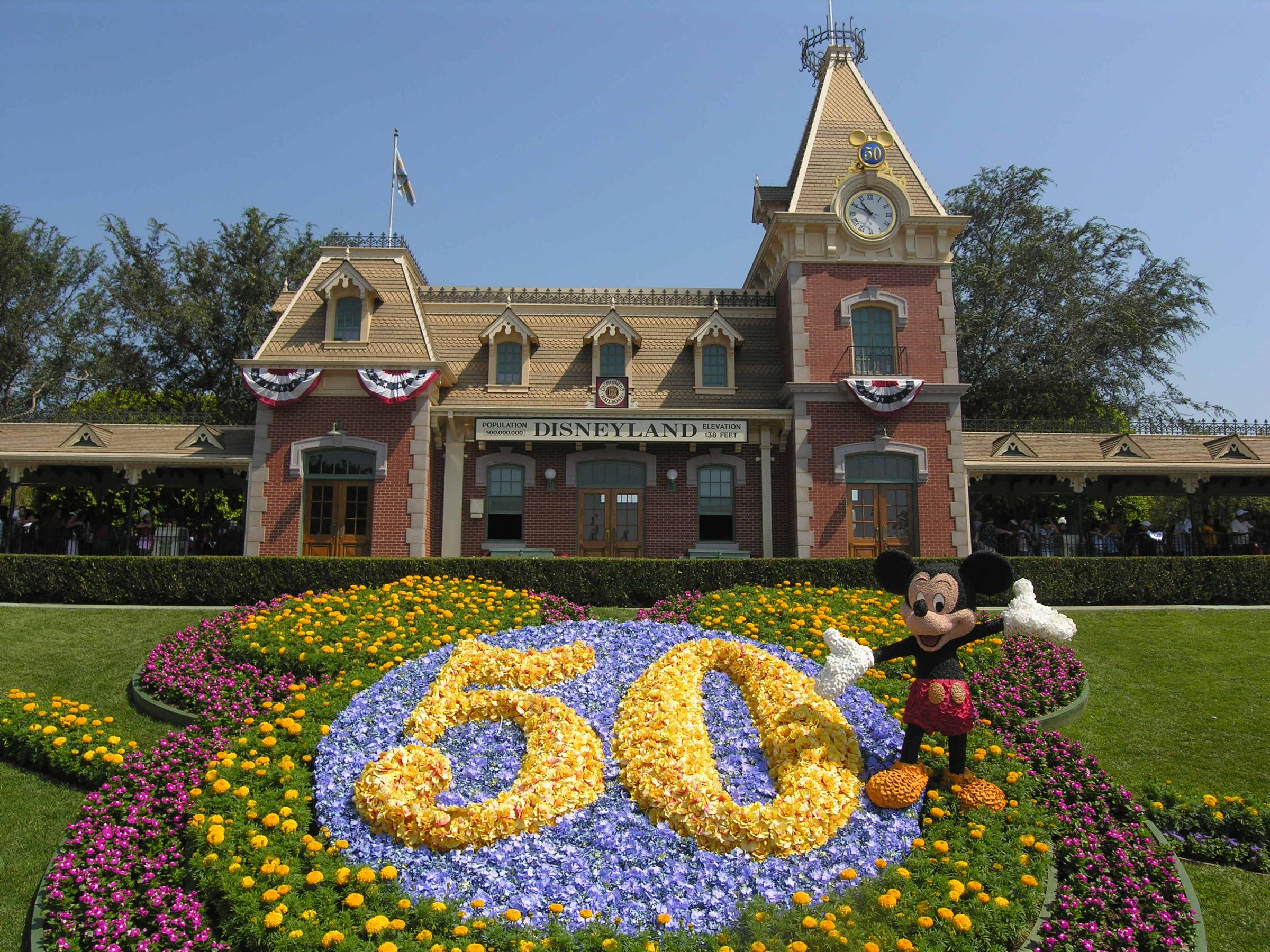521844 Salvapantallas y fondos de pantalla Disneylandia en tu teléfono. Descarga imágenes de  gratis