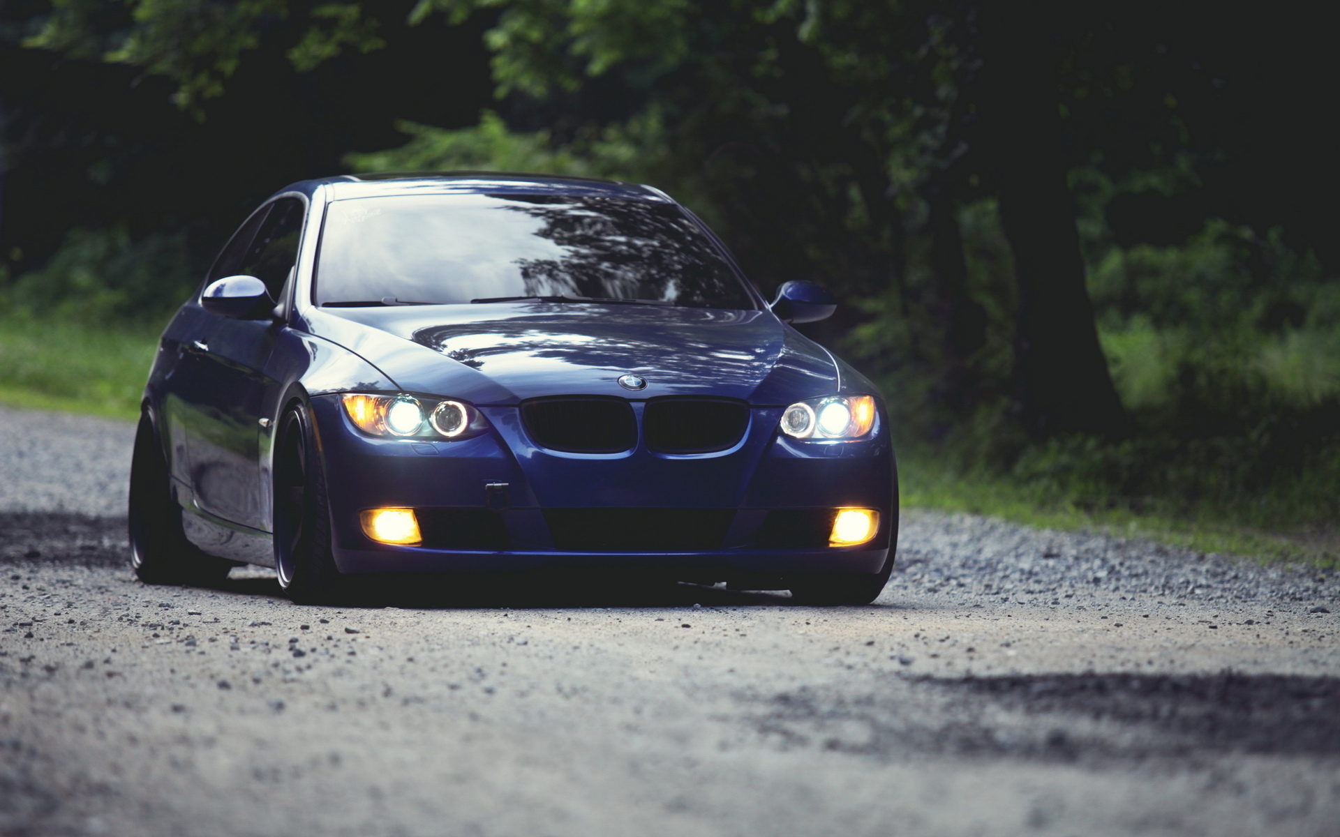 BMW e92 ночью