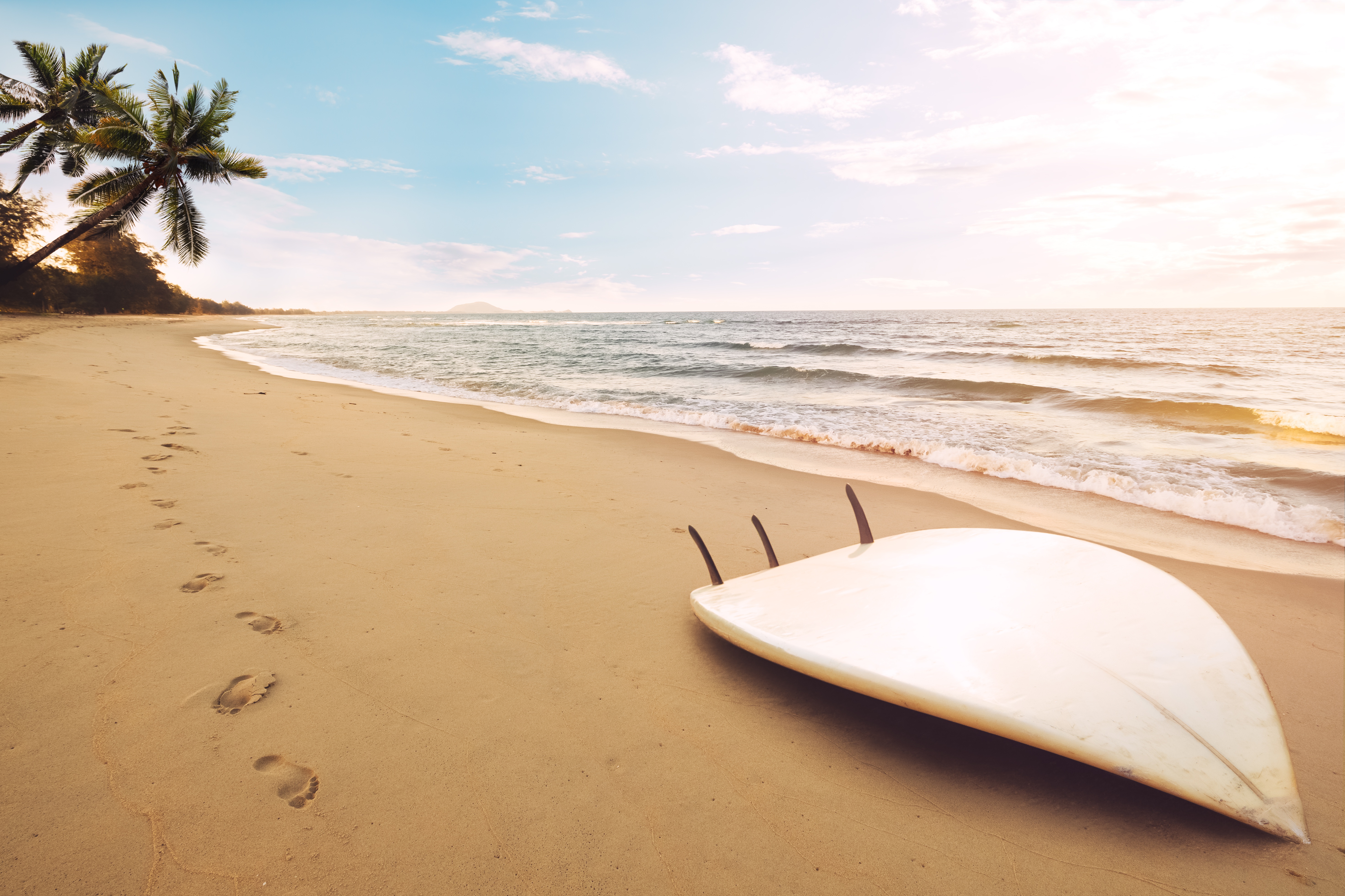 Baixar papel de parede para celular de Praia, Areia, Verão, Horizonte, Oceano, Fotografia, Prancha De Surfe gratuito.