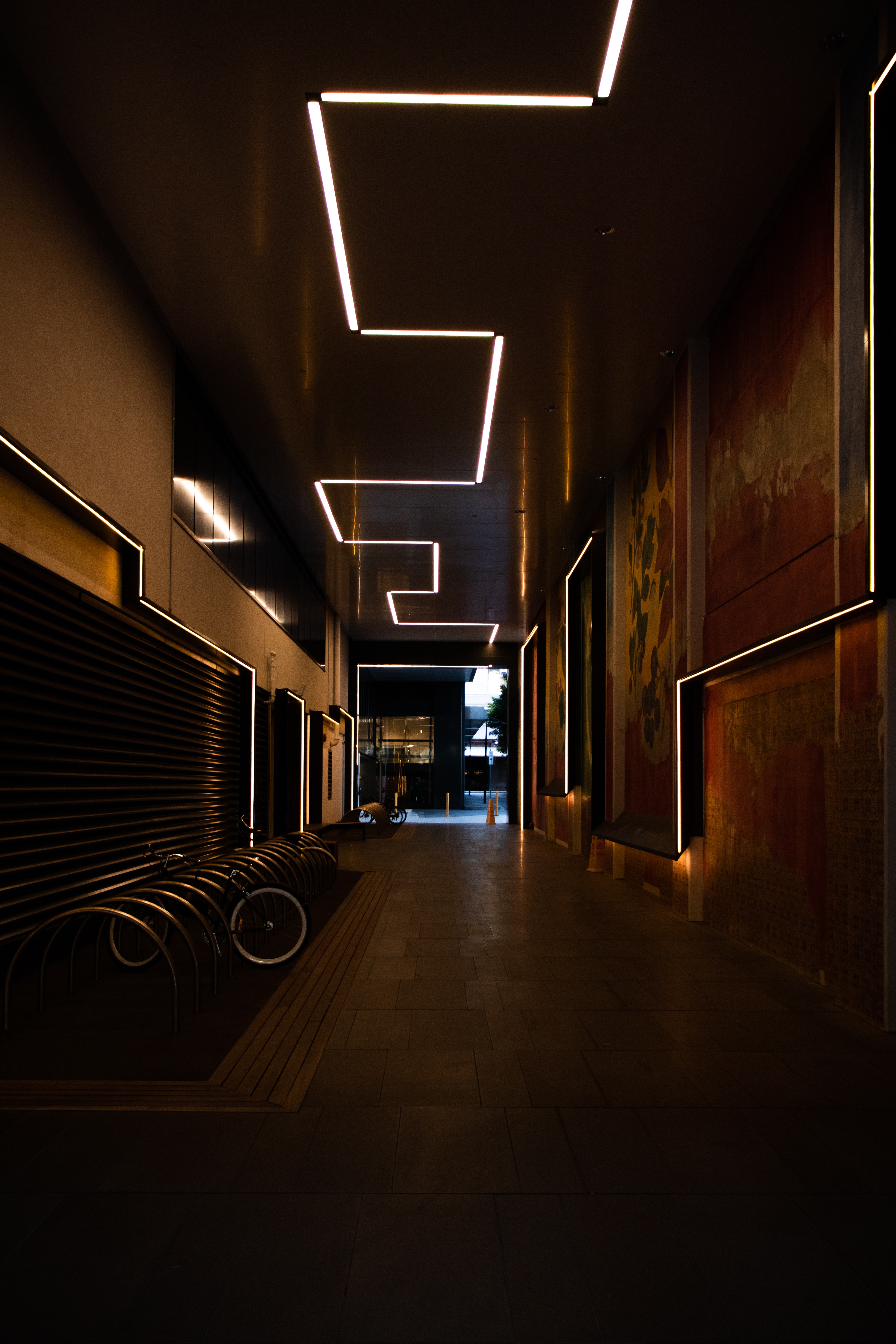 lighting, miscellanea, building, miscellaneous, backlight, illumination, corridor, passage High Definition image