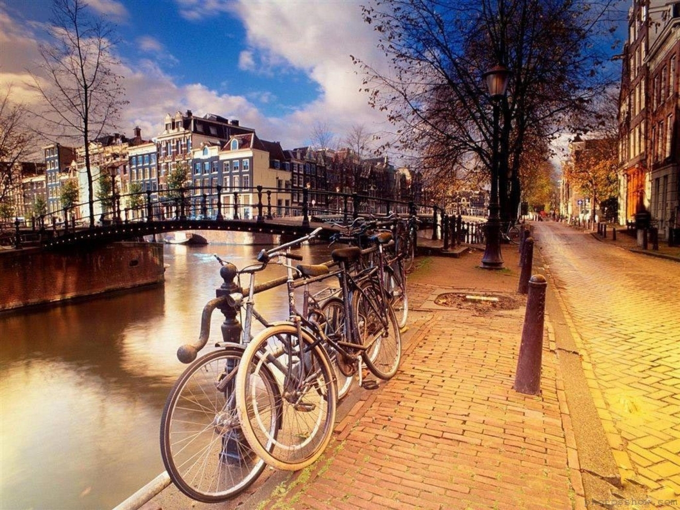 Download mobile wallpaper Transport, Cities, Streets, Landscape, Bicycles for free.