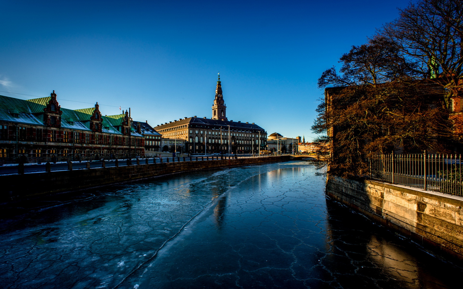 Die besten Schloss Christiansborg-Hintergründe für den Telefonbildschirm