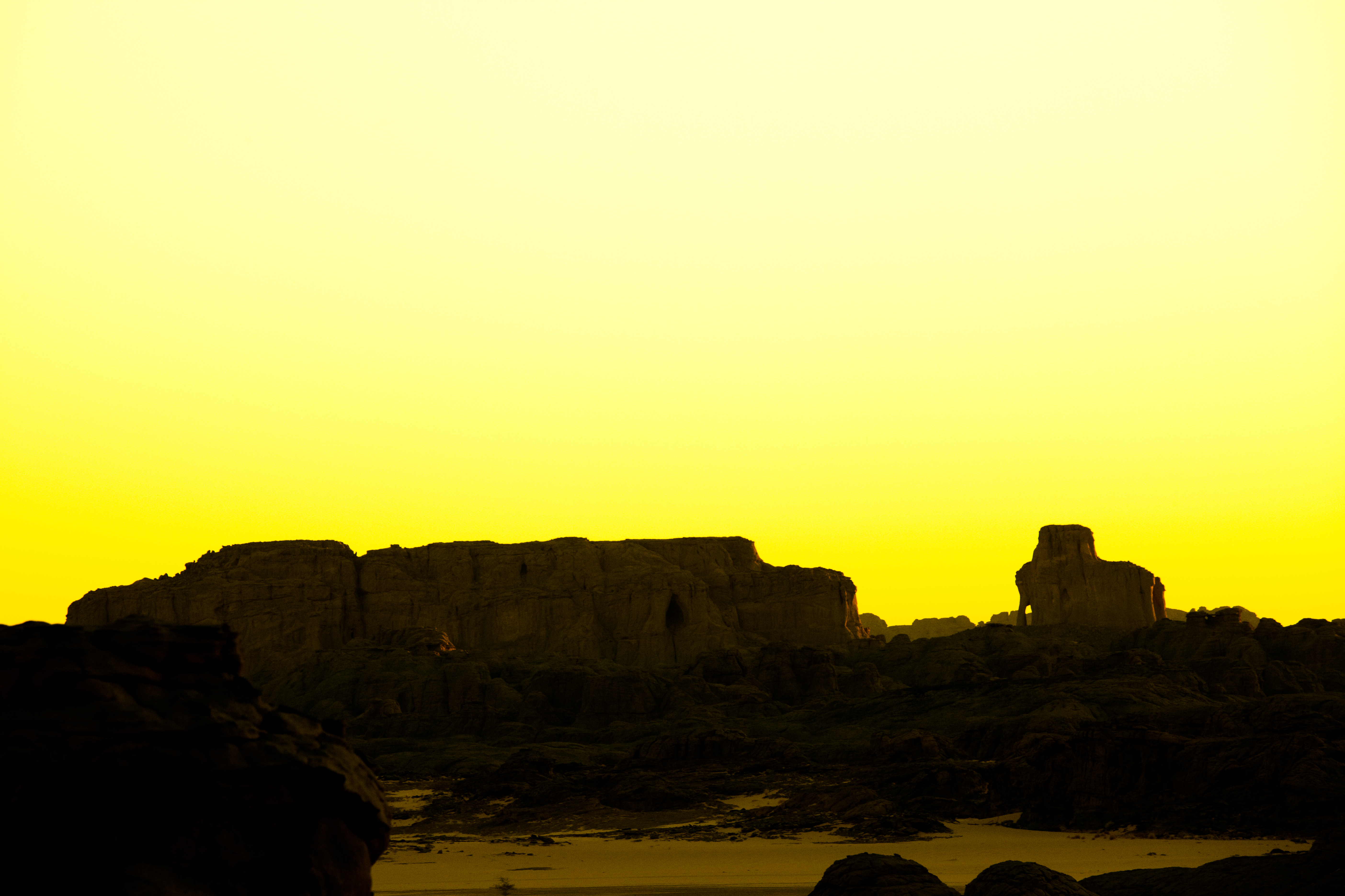 Free download wallpaper Sky, Desert, Sunrise, Earth, Sahara, Africa, Algeria, Tassili N'ajjer on your PC desktop
