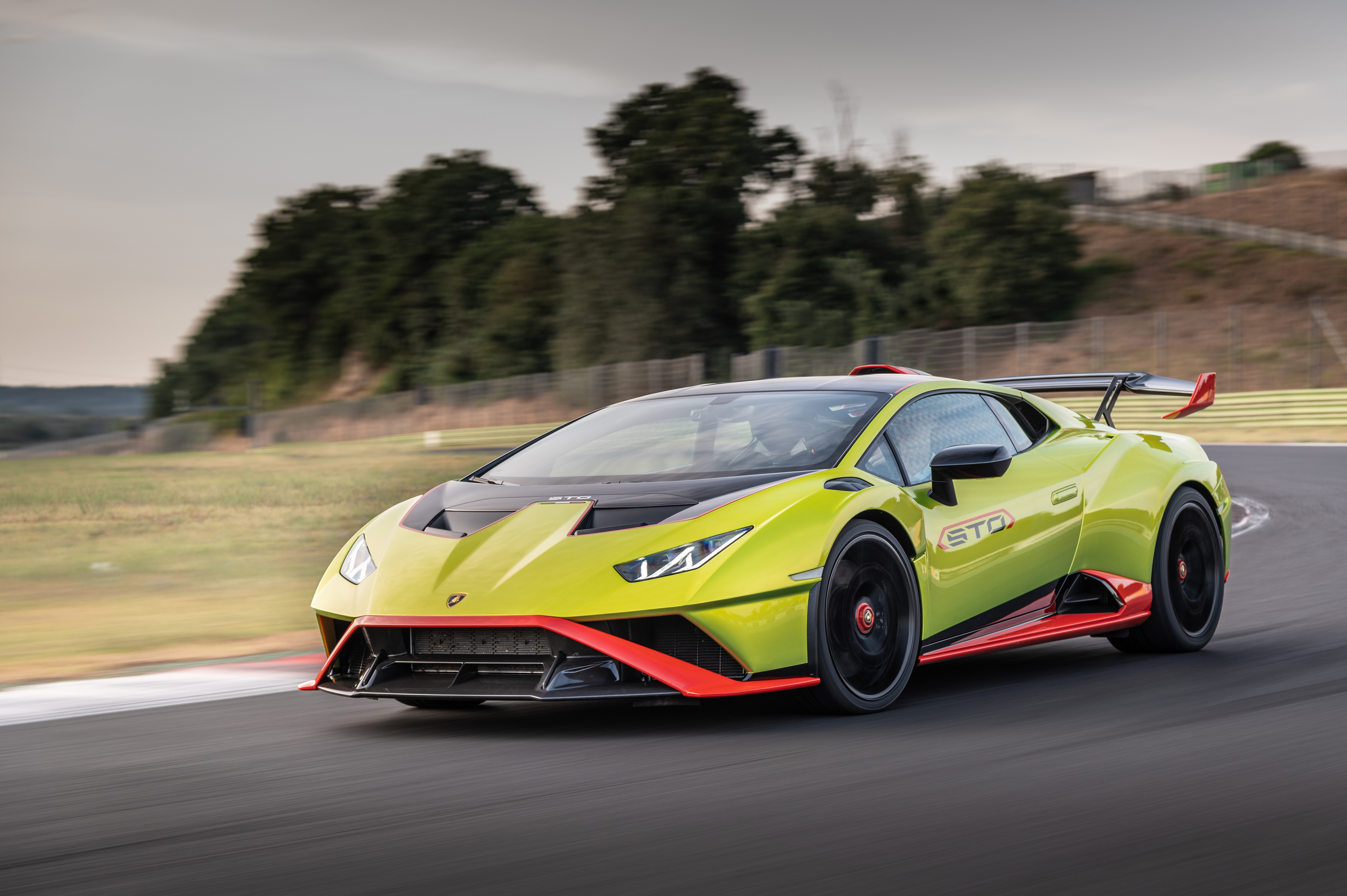 Lamborghini Huracan 2022