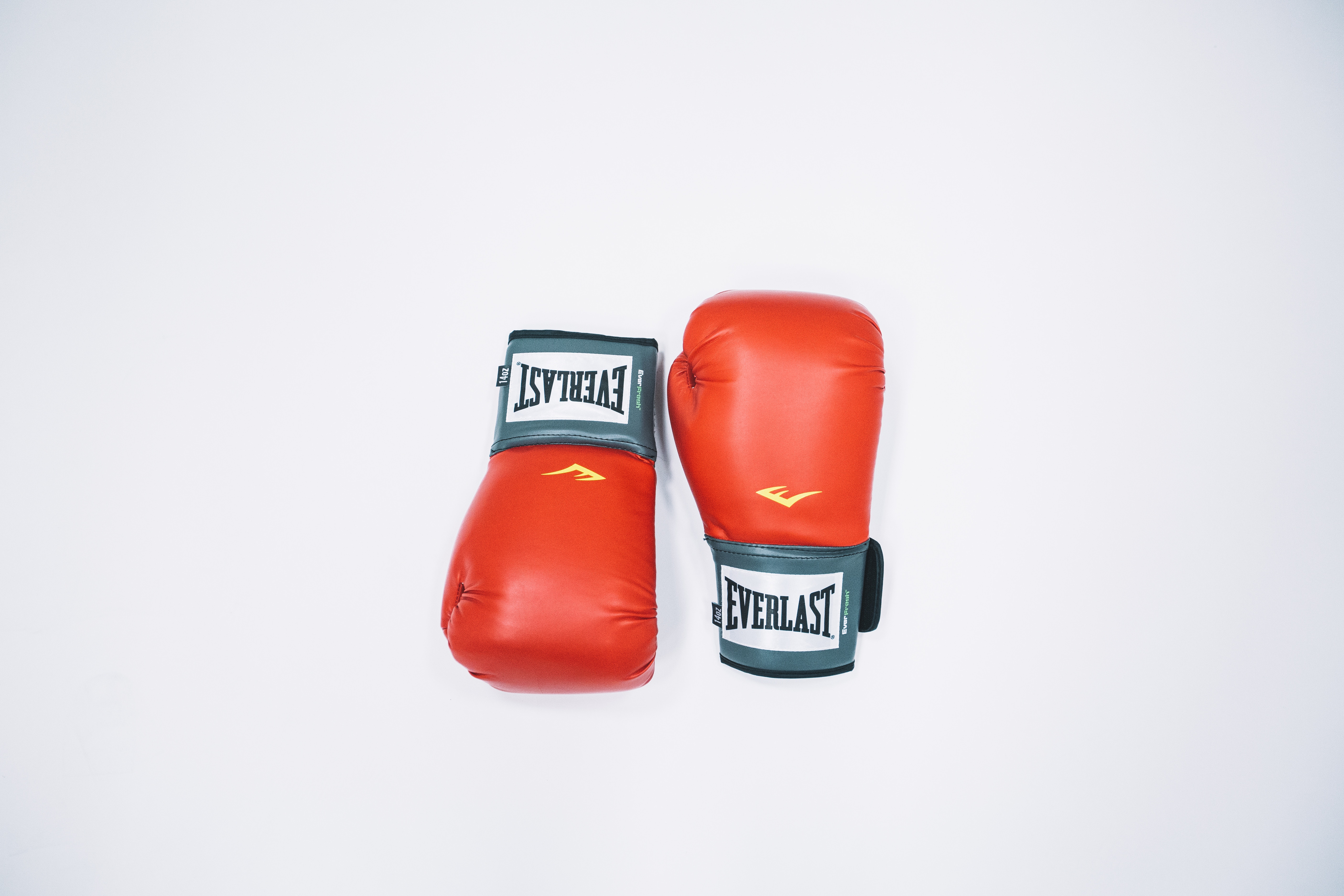 Боксерские перчатки обои