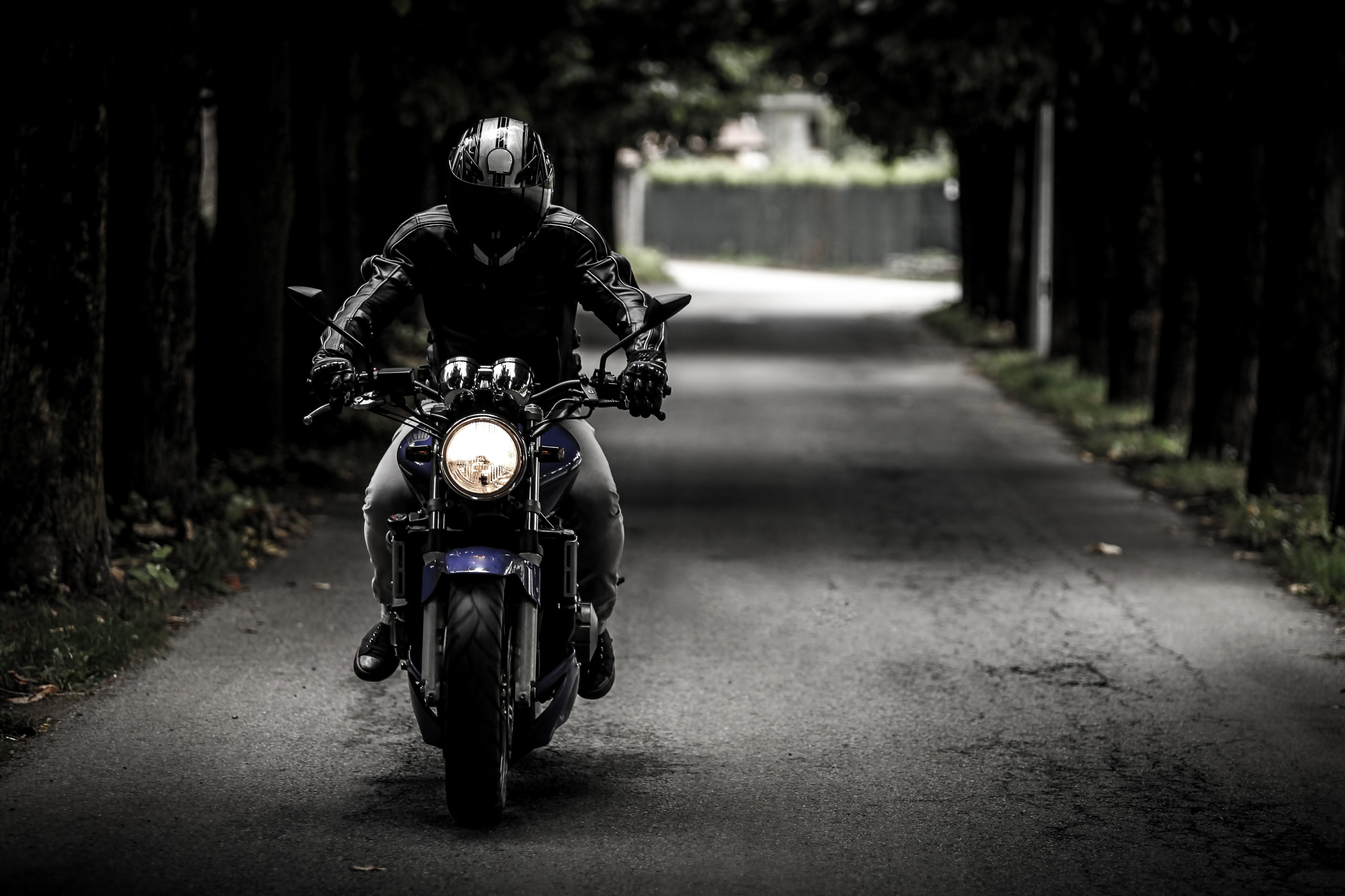 biker, helmet, motorcyclist, motorcycles, traffic, movement, motorcycle