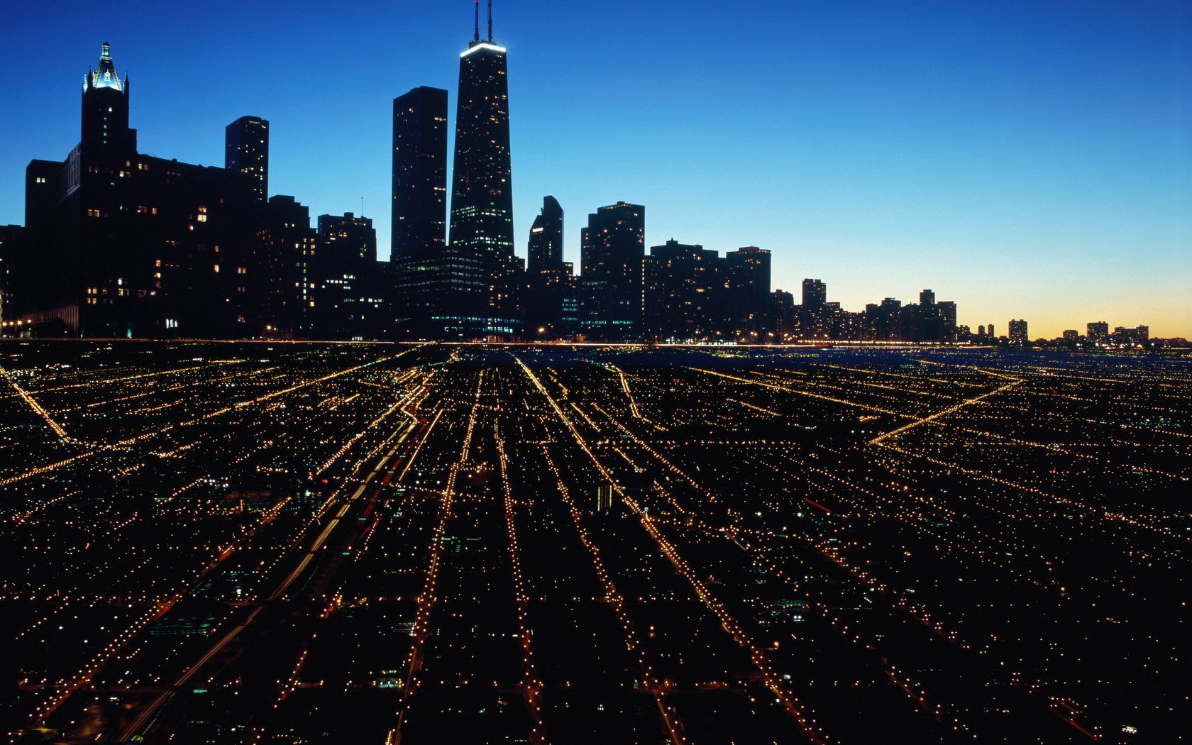 Скачать картинку Свет Города, Чикаго, Ночь, Города, Город в телефон бесплатно.