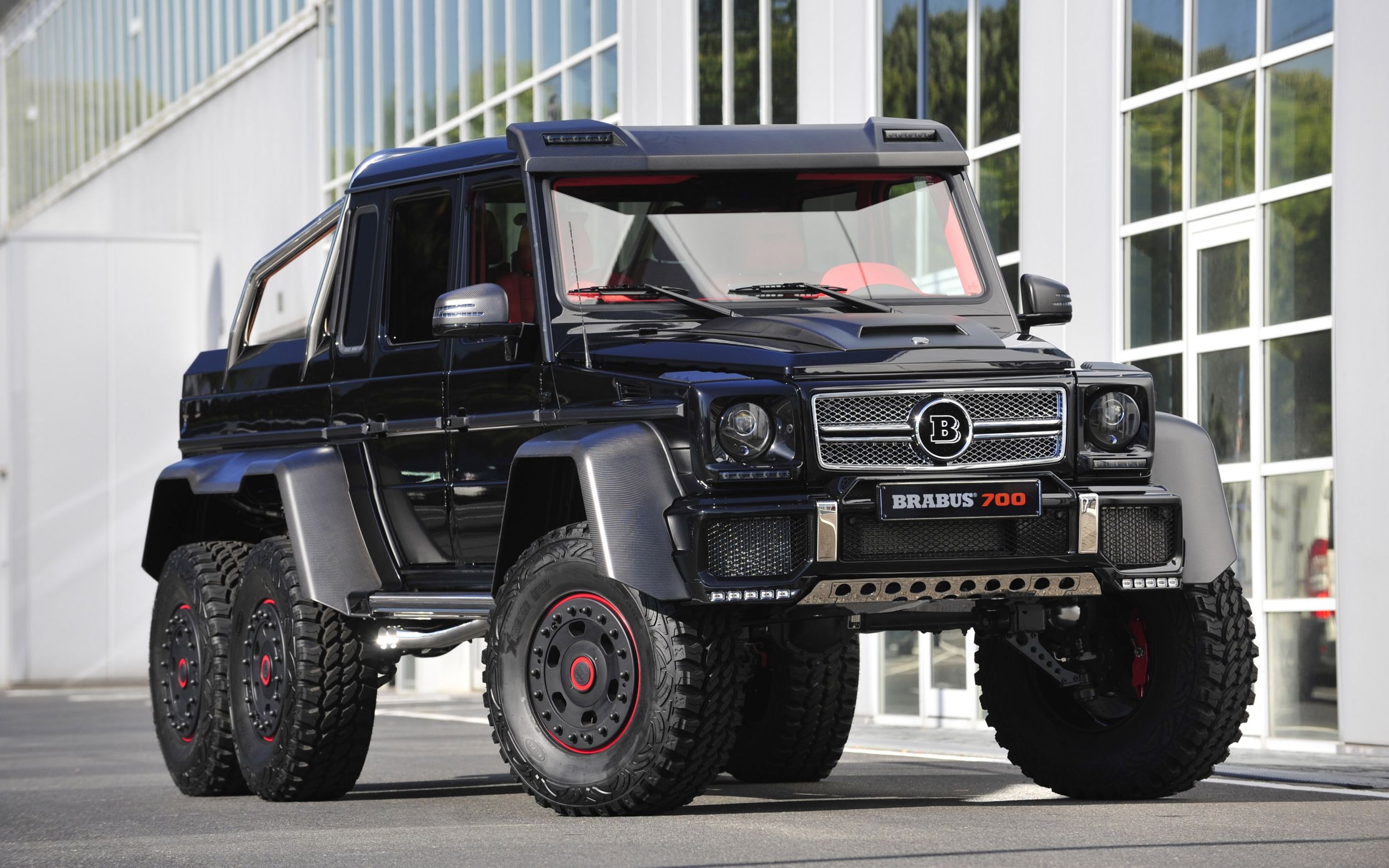 Mercedes Benz g63 AMG 6x6 Brabus