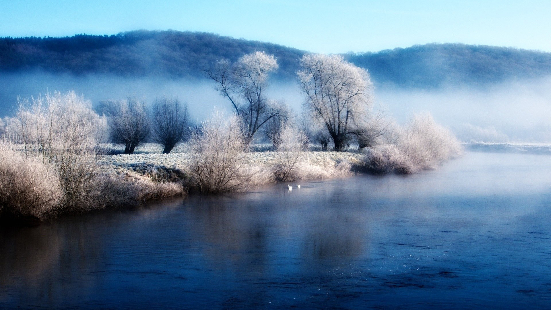 617335 Hintergrundbild herunterladen nebel, winter, erde/natur, see, gebirge, szene - Bildschirmschoner und Bilder kostenlos