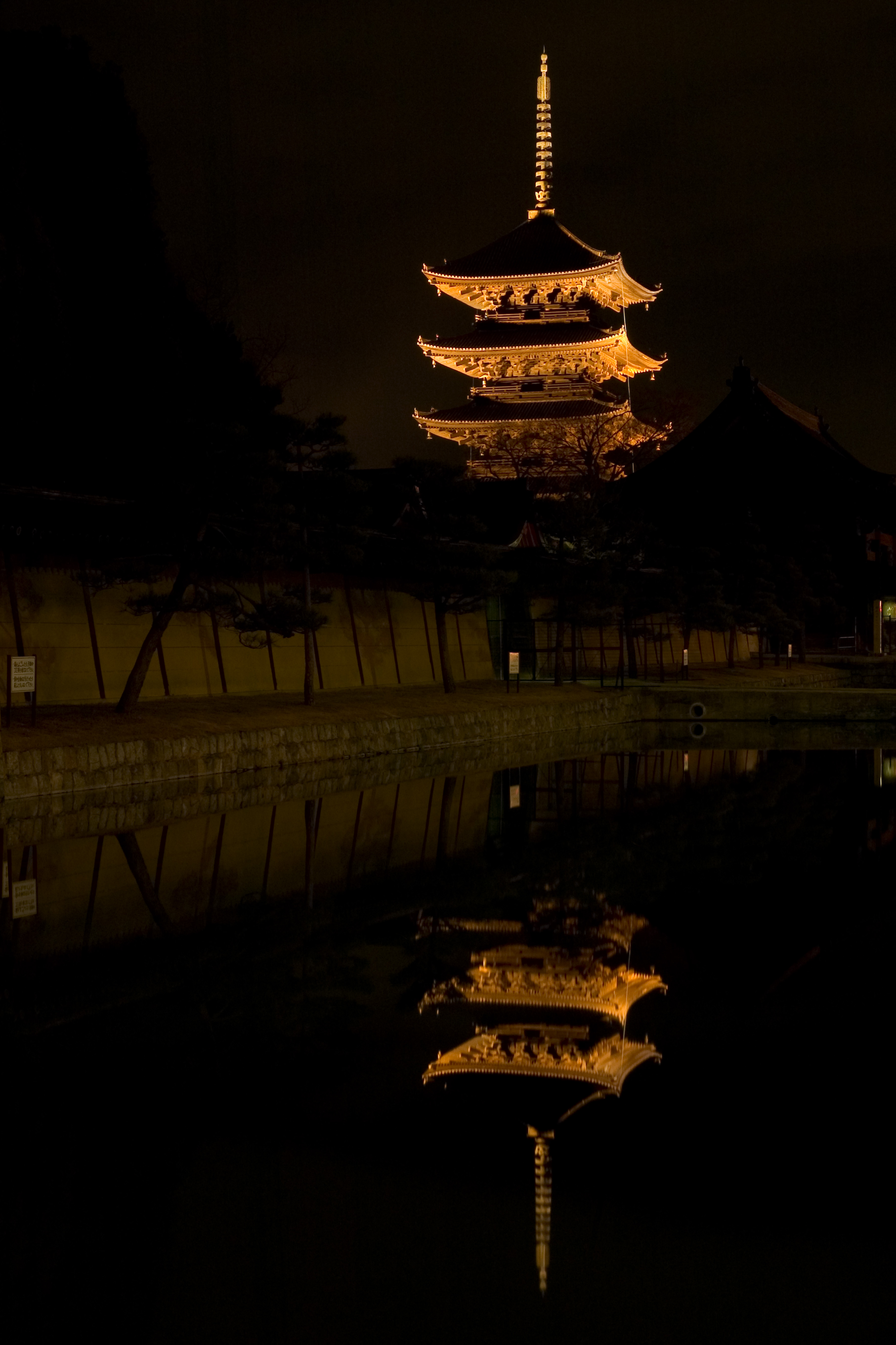Download mobile wallpaper Reflection, Structure, China, Dark for free.