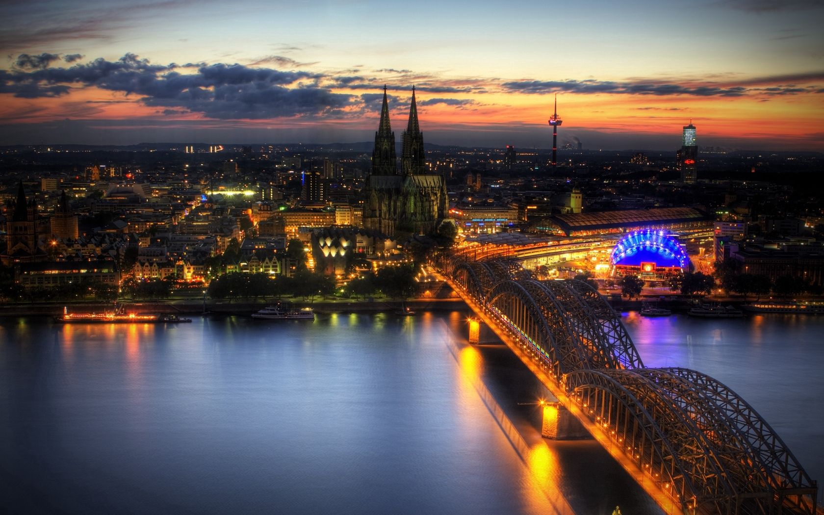 Laden Sie das Übernachtung, Gebäude, Die Lichter, Köln, Städte, Lichter, Brücke, Flüsse-Bild kostenlos auf Ihren PC-Desktop herunter