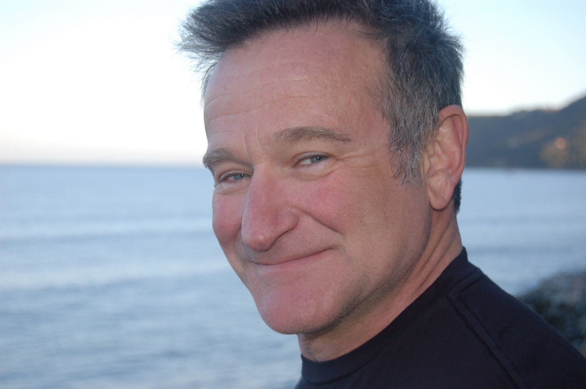 Melhores papéis de parede de Robin Williams para tela do telefone