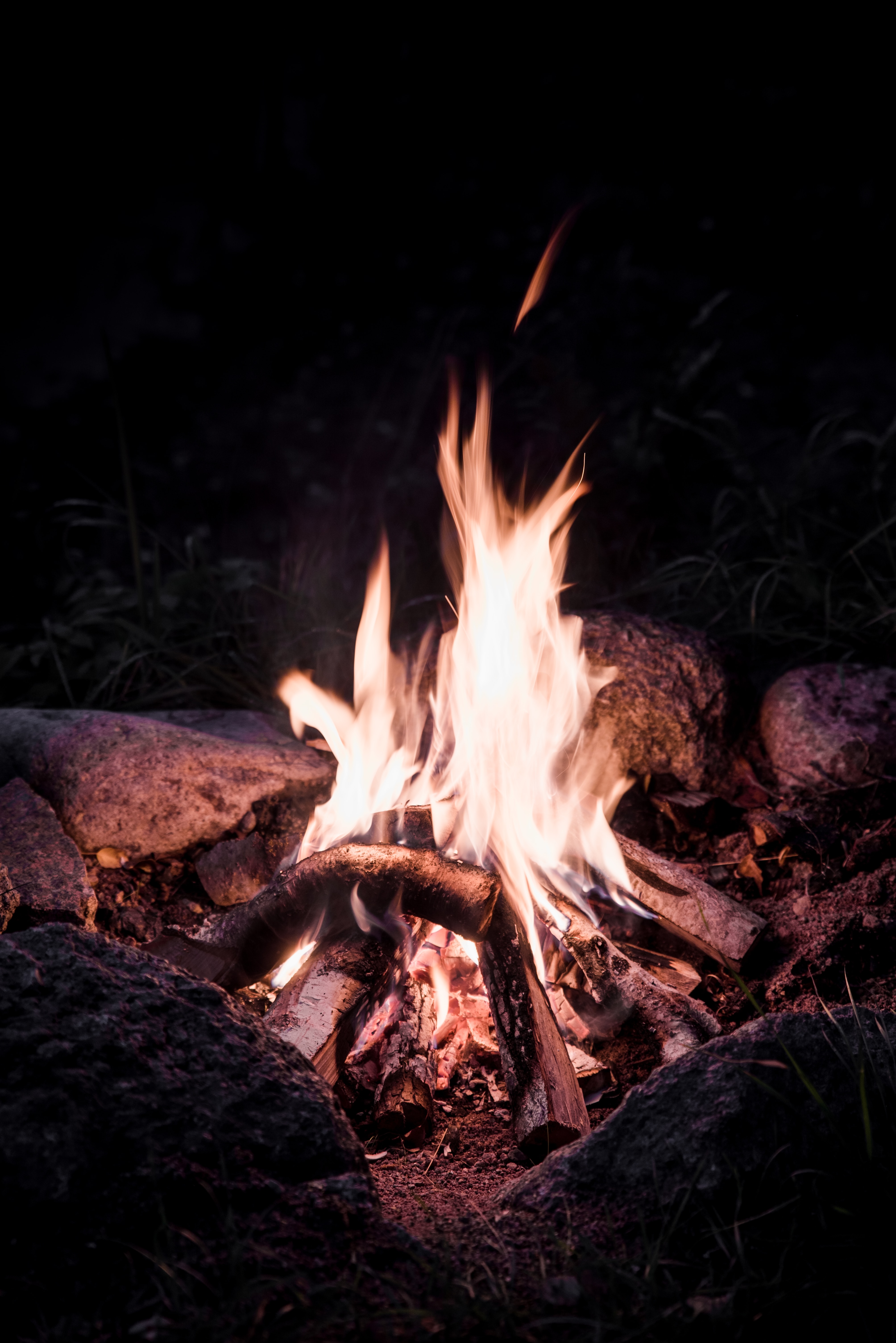 Download mobile wallpaper Miscellaneous, Fire, Flame, Miscellanea, To Burn, Burn, Bonfire, Firewood for free.