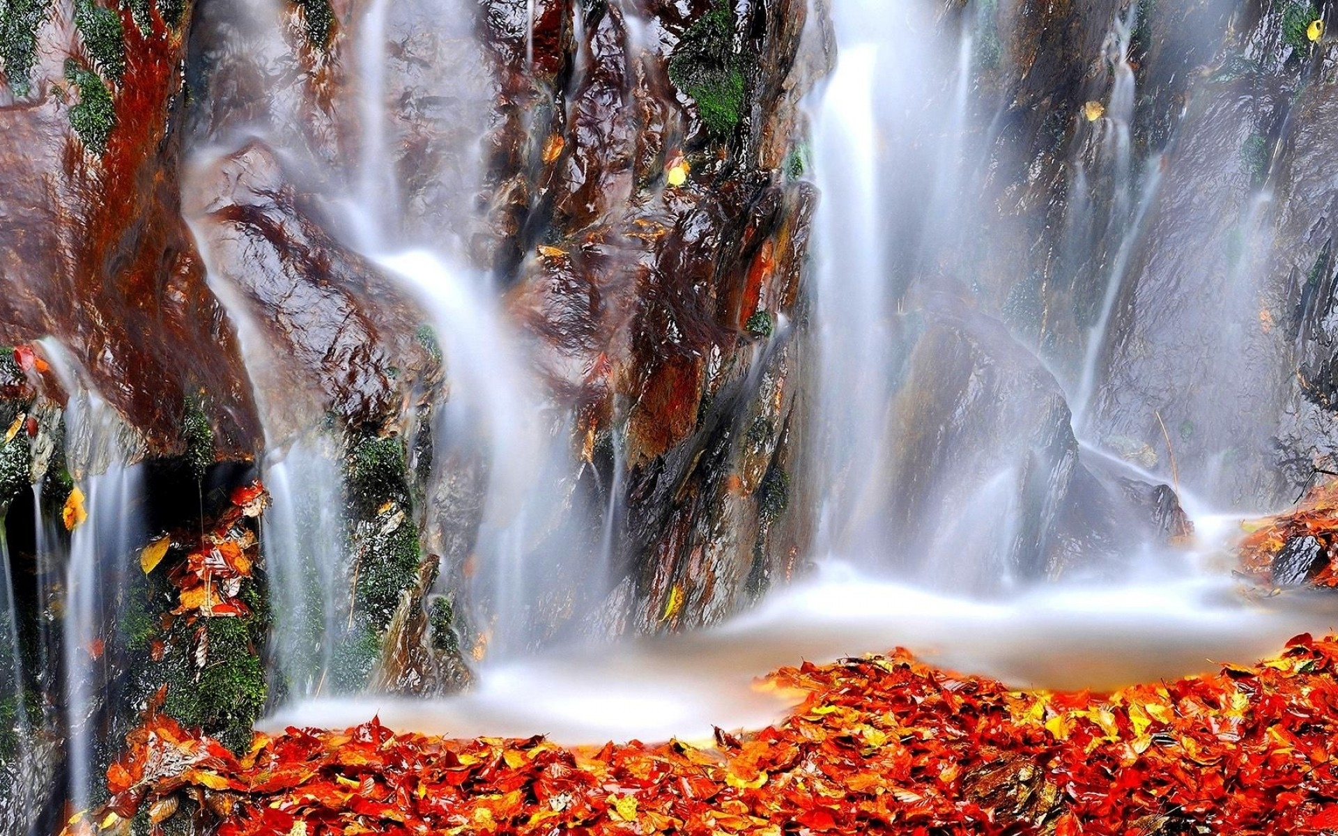 Фон водопад осень