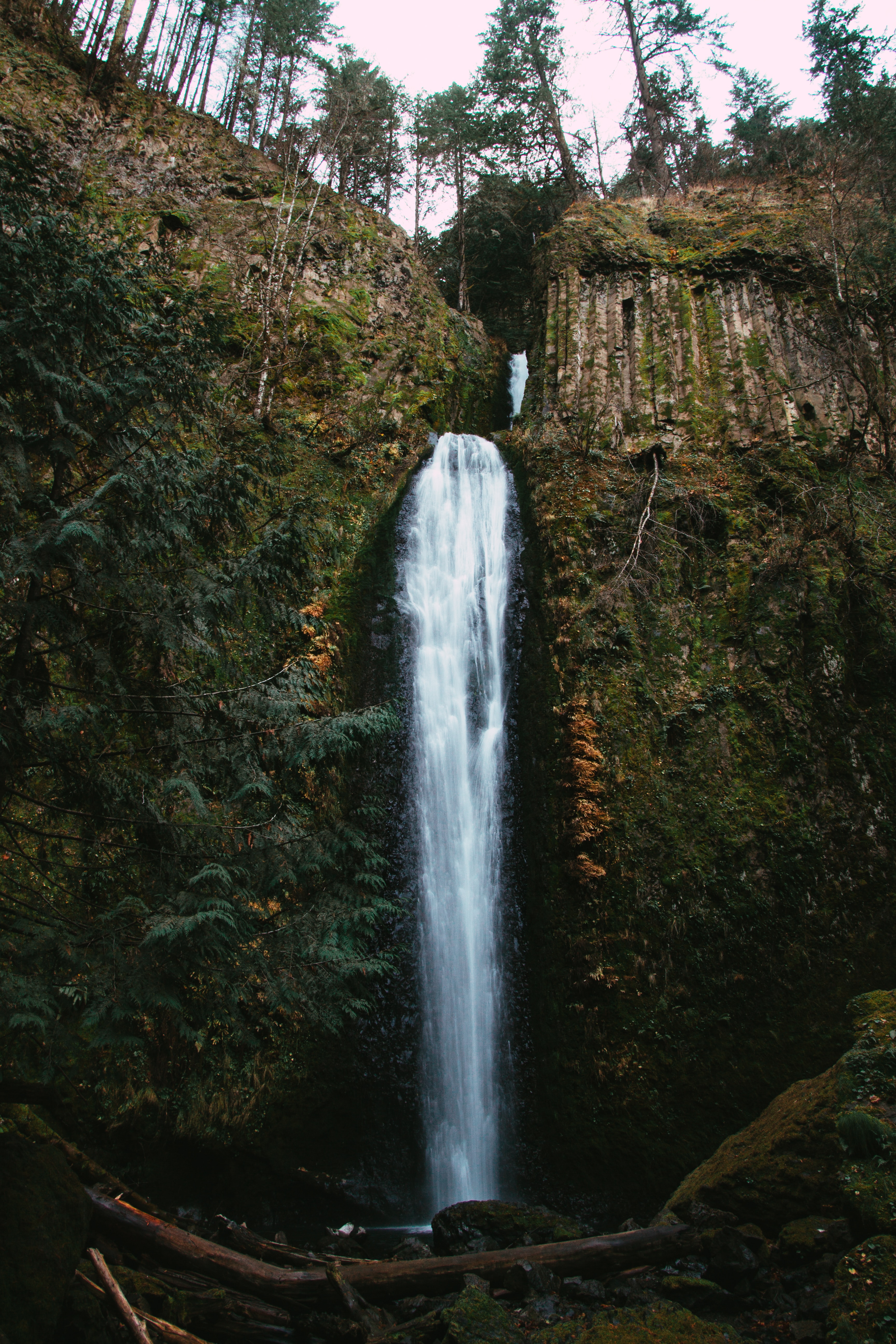 flow, break, nature, water, waterfall, precipice, stream Phone Background