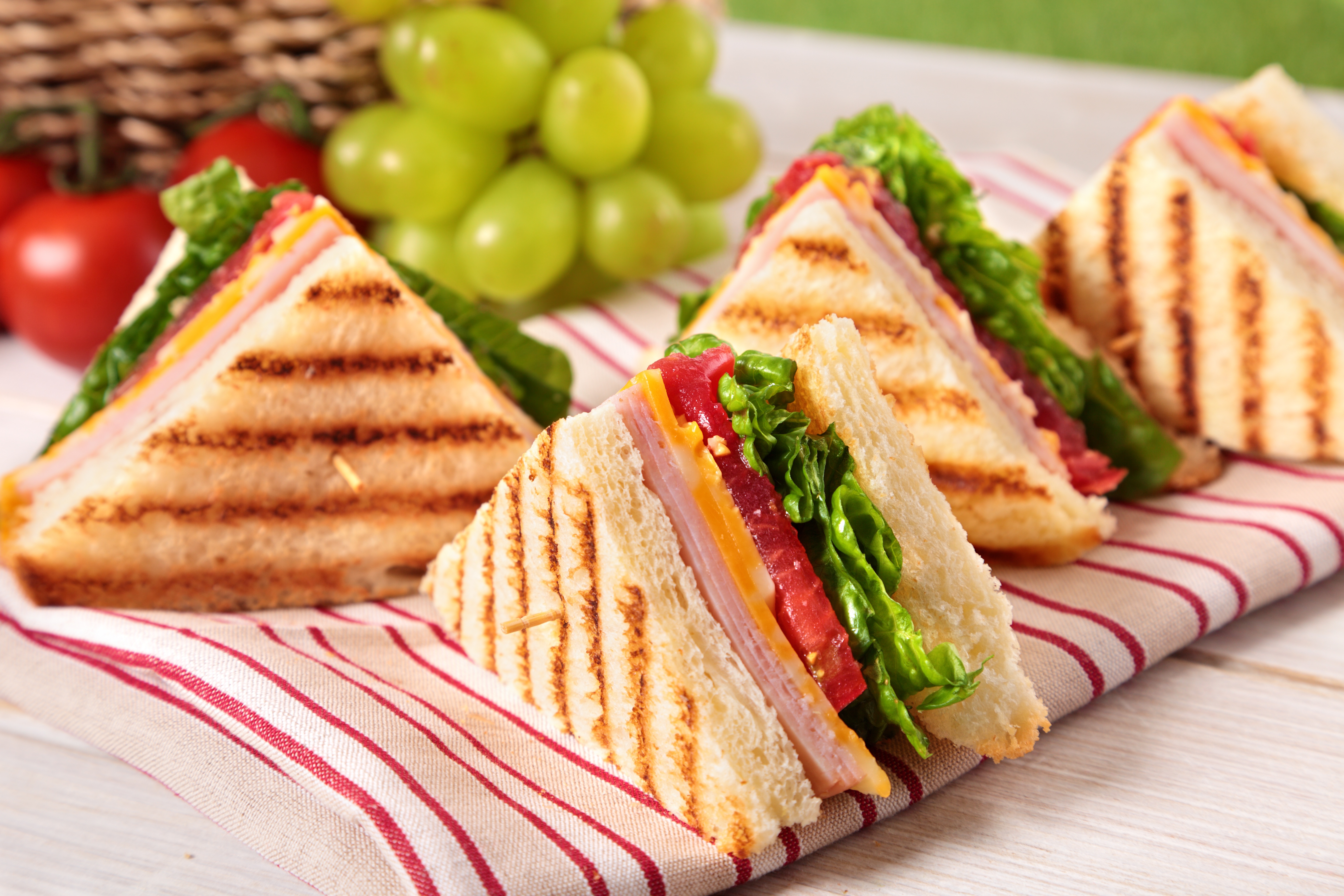 food, sandwich, toast Phone Background