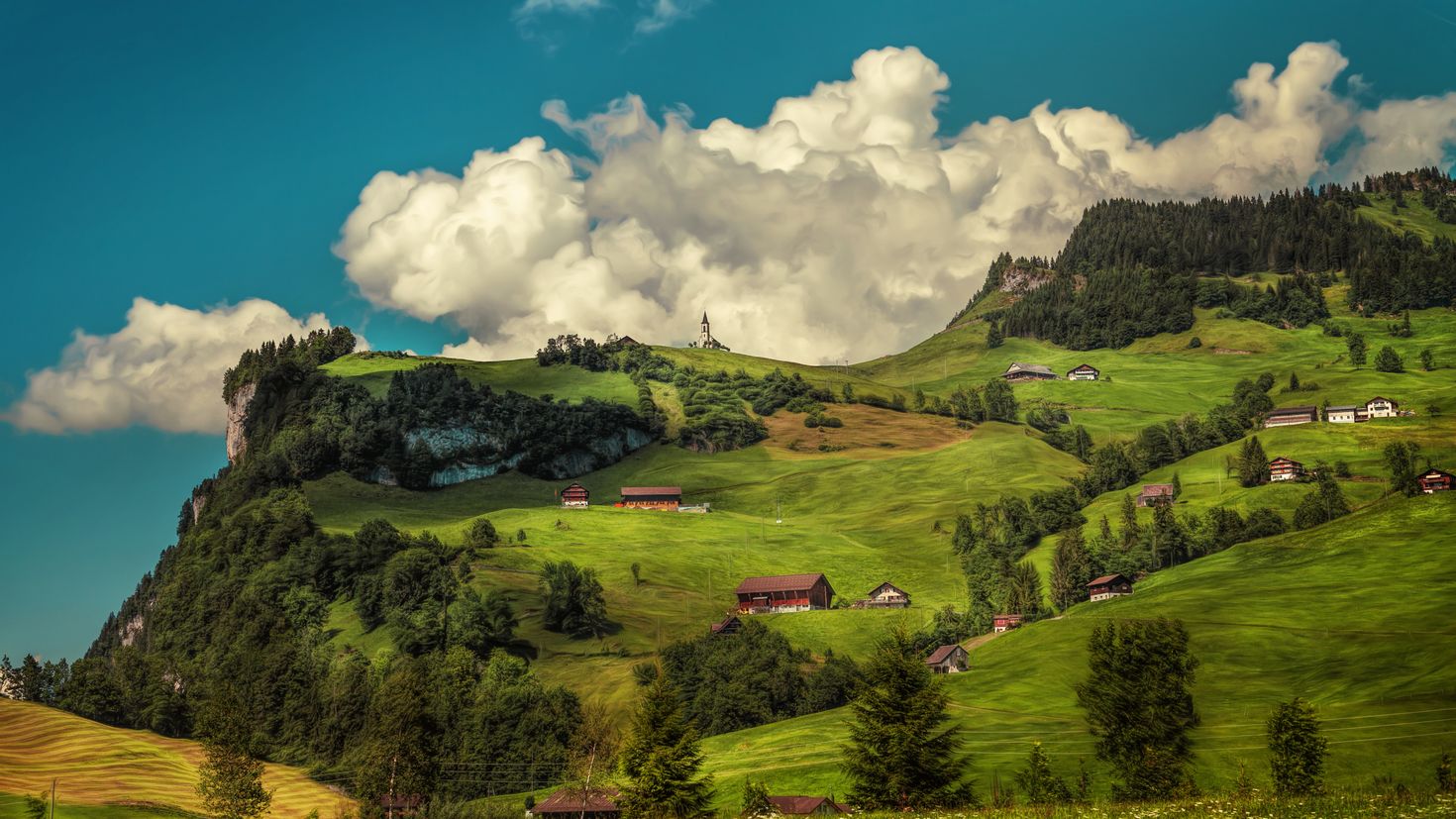 Альпийские Луга Швейцария с деревней