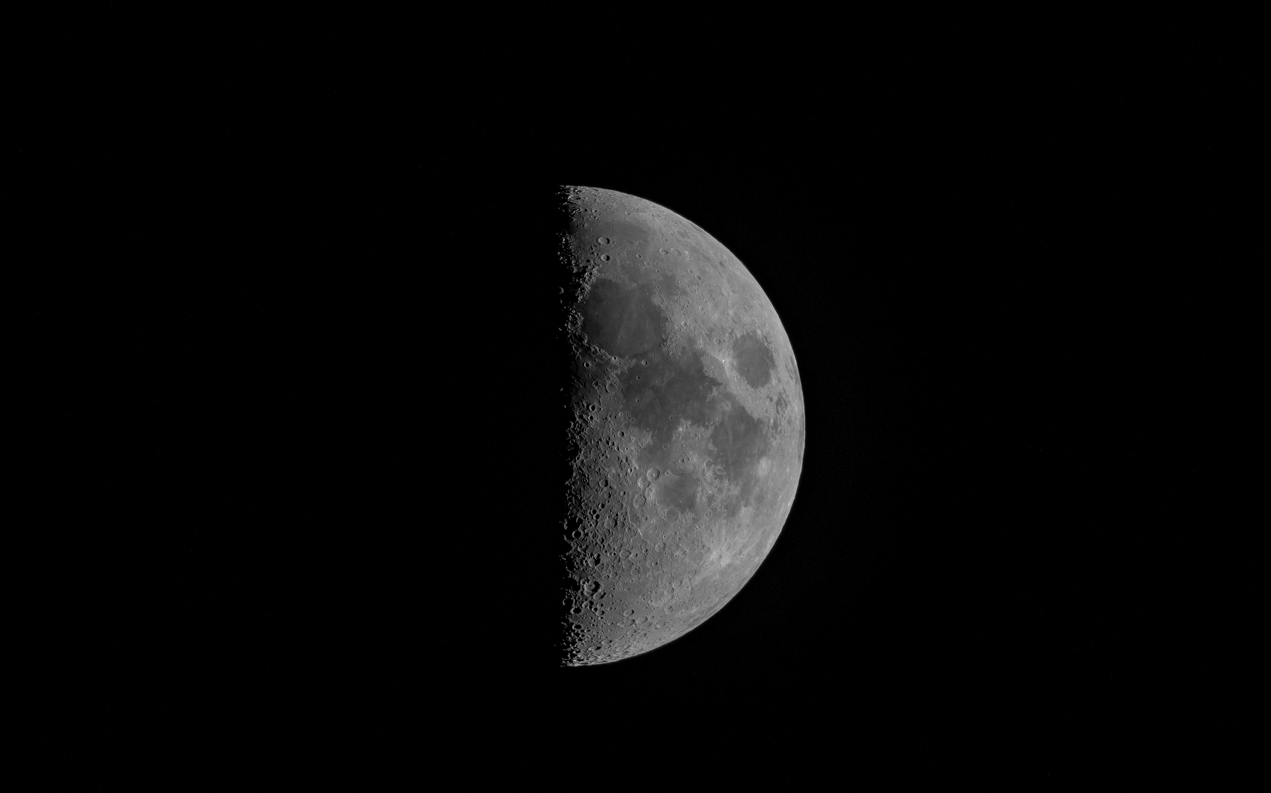 4k Moon Photos