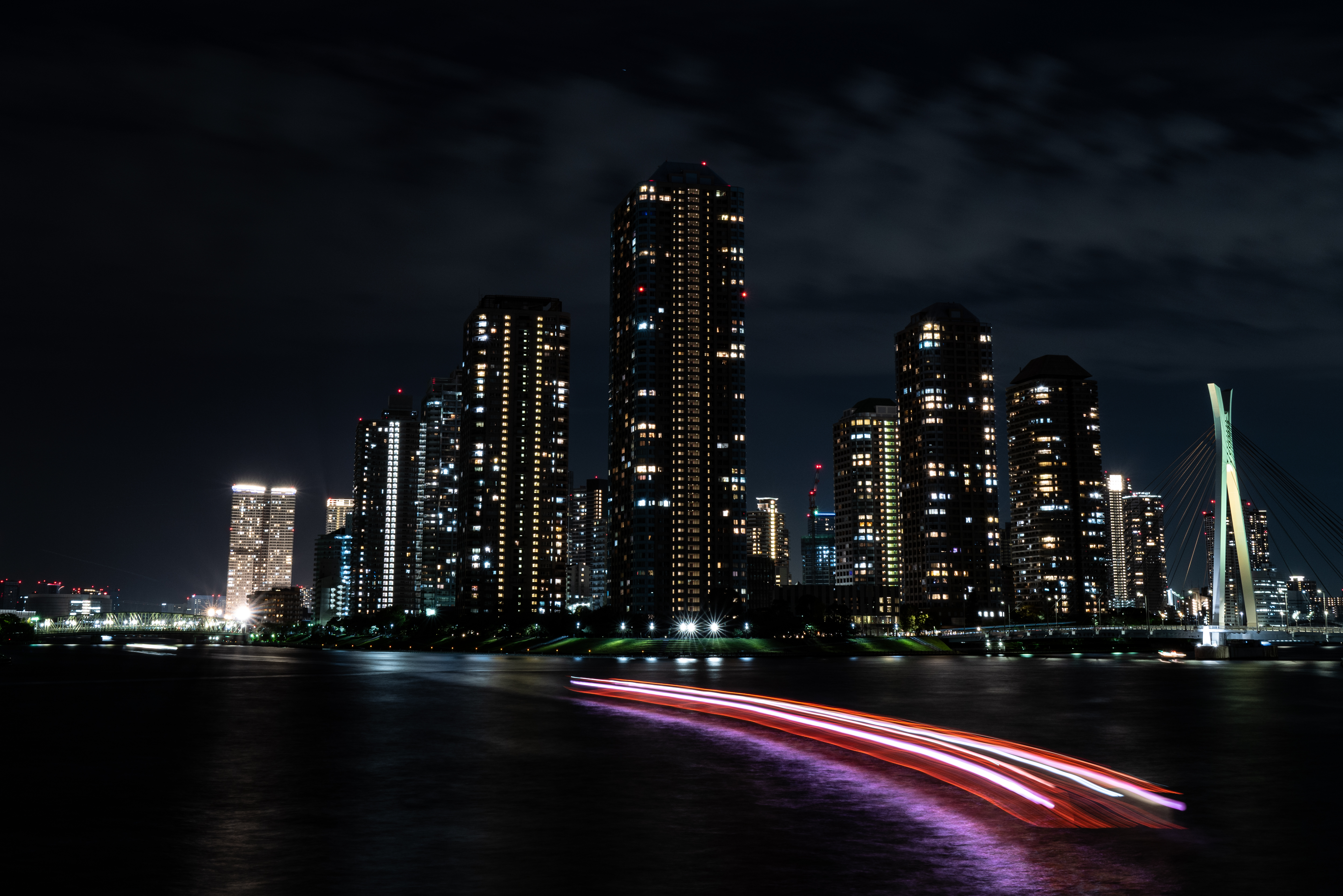 Download mobile wallpaper Lights, Building, Coast, Night City, Architecture, Dark for free.