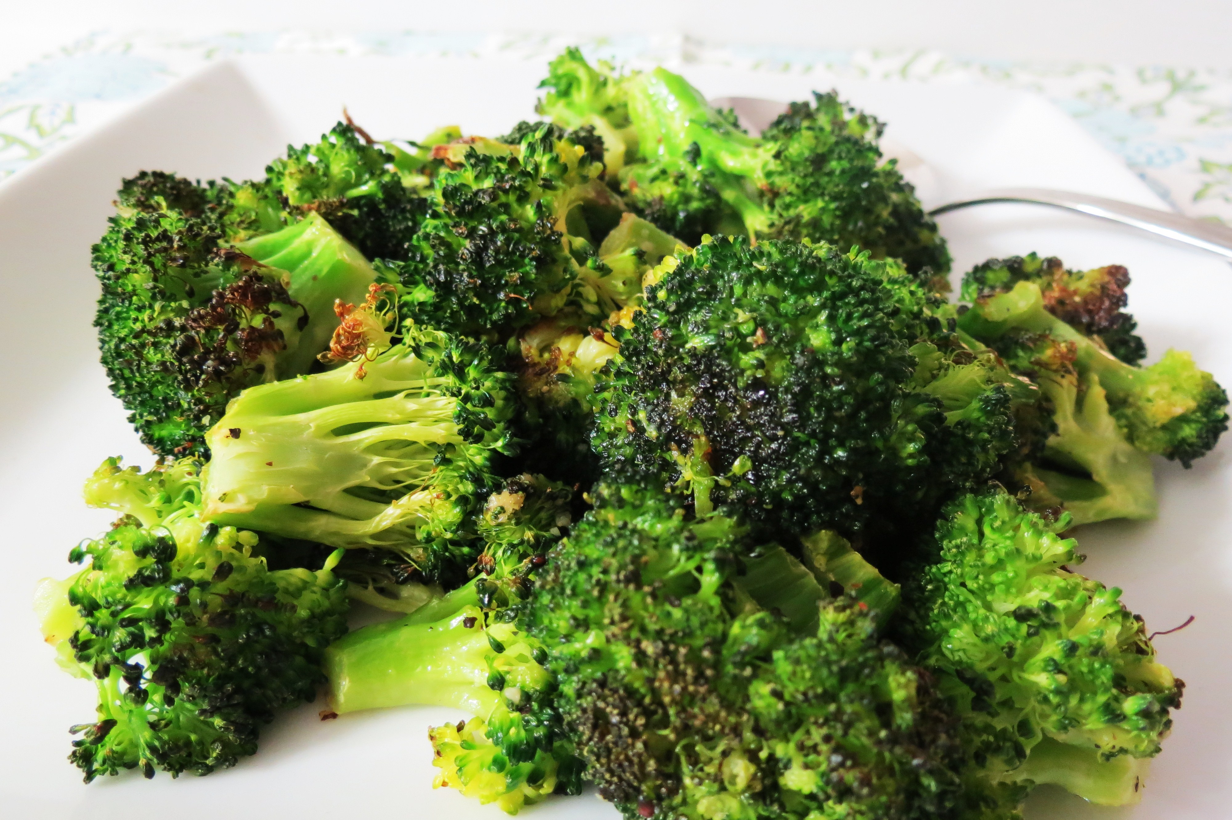food, broccoli QHD
