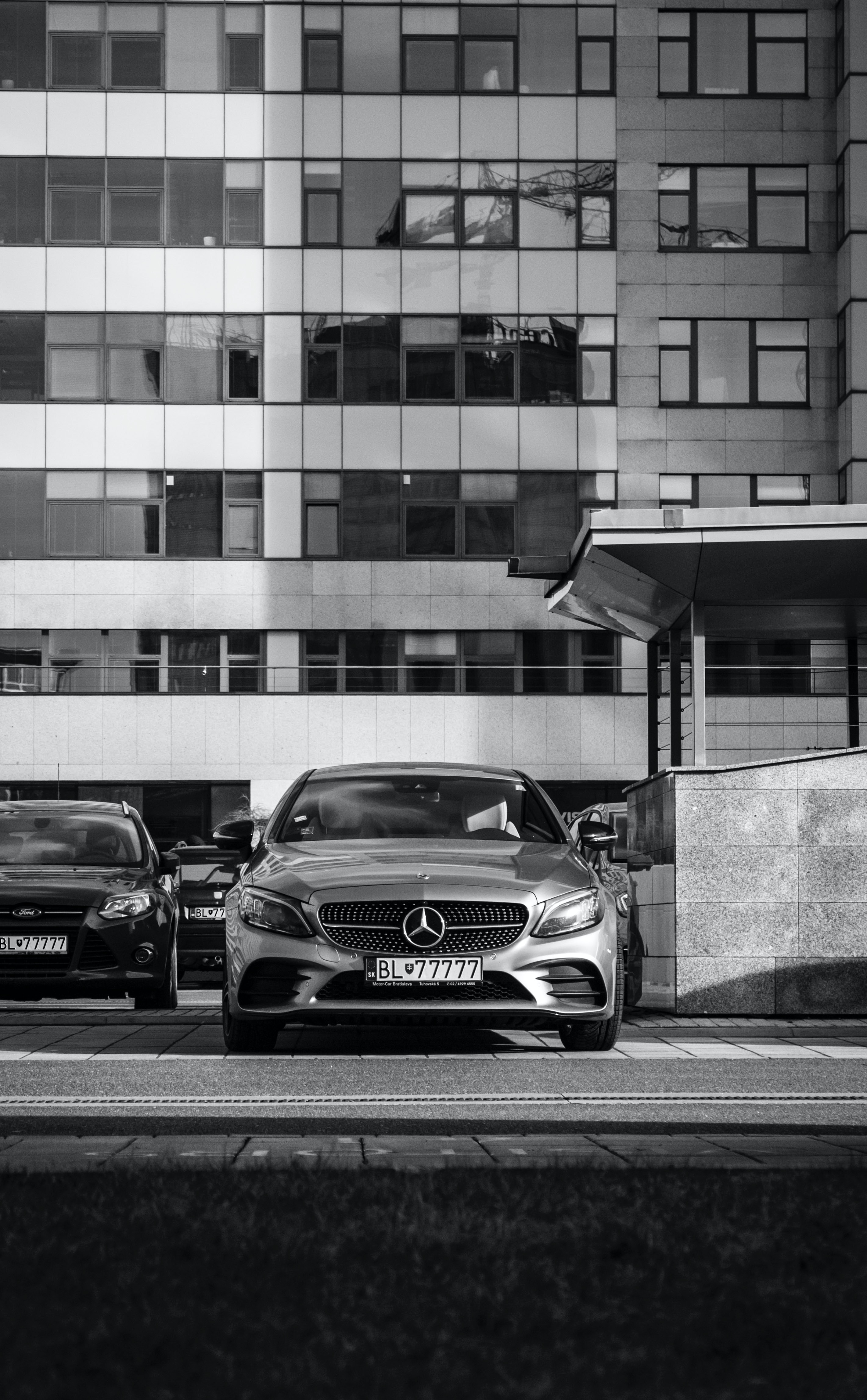 black Mercedes Benz car iPhone X Wallpapers Free Download
