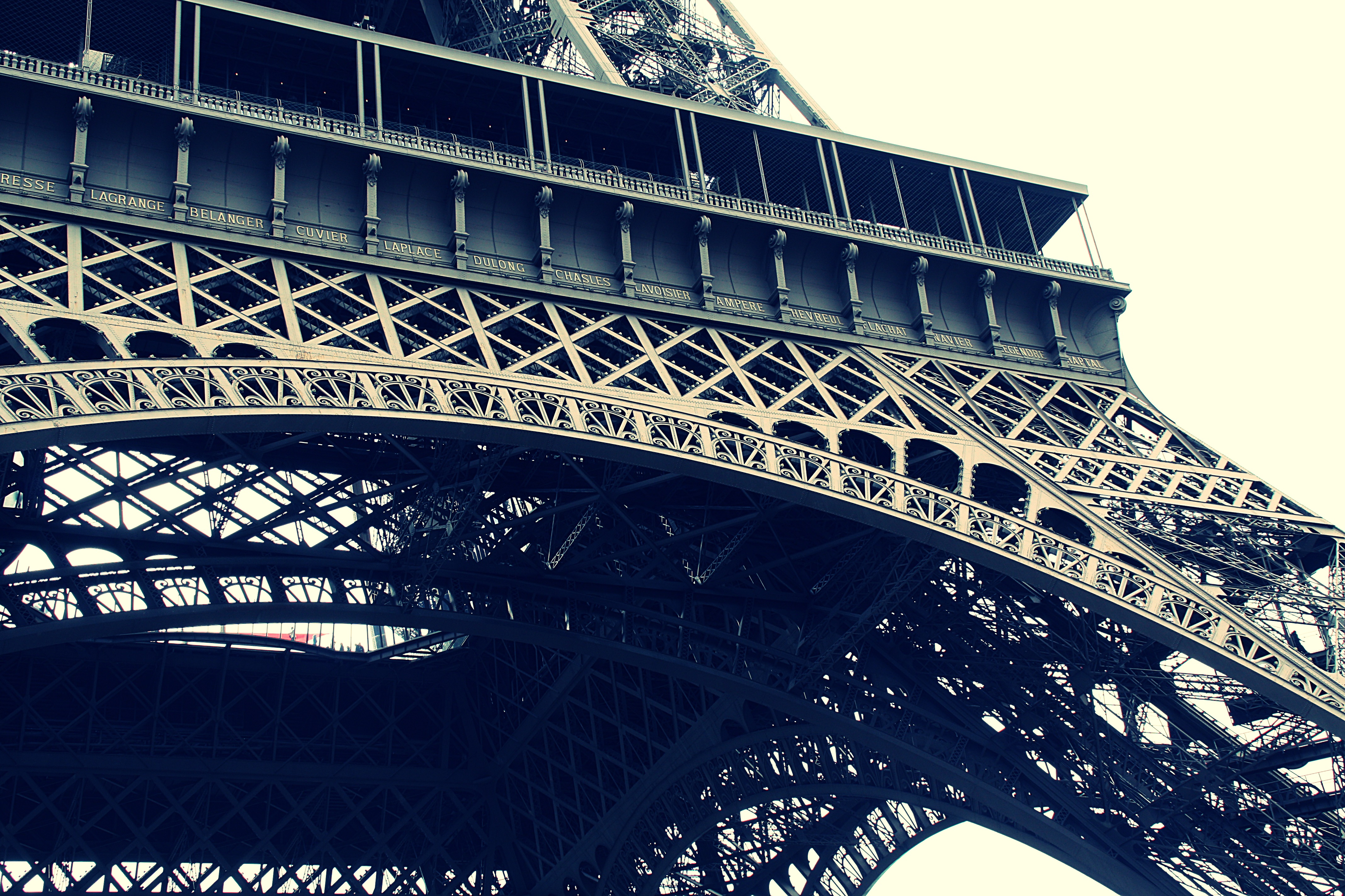 381110 économiseurs d'écran et fonds d'écran Tour Eiffel sur votre téléphone. Téléchargez  images gratuitement