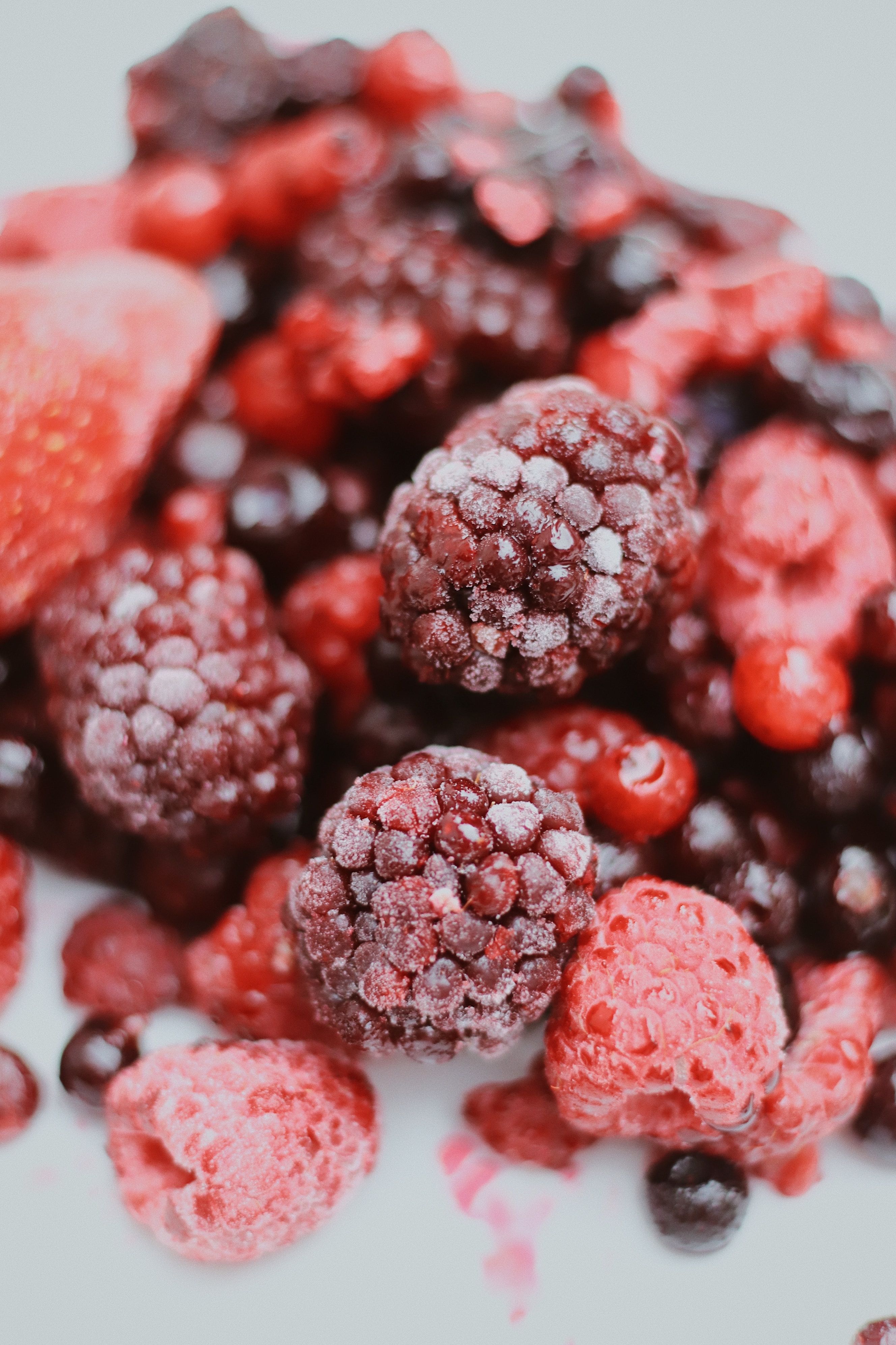 Download mobile wallpaper Berries, Frozen, Macro, Raspberry for free.