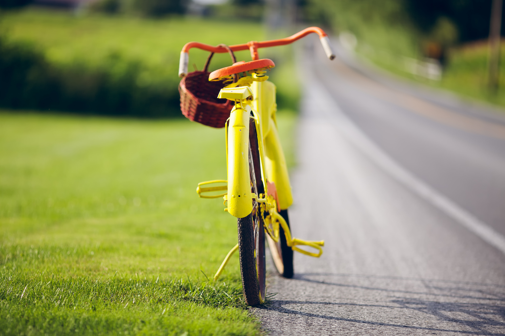 Download mobile wallpaper Miscellanea, Grass, Road, Miscellaneous, Shine, Summer, Light, Bicycle for free.