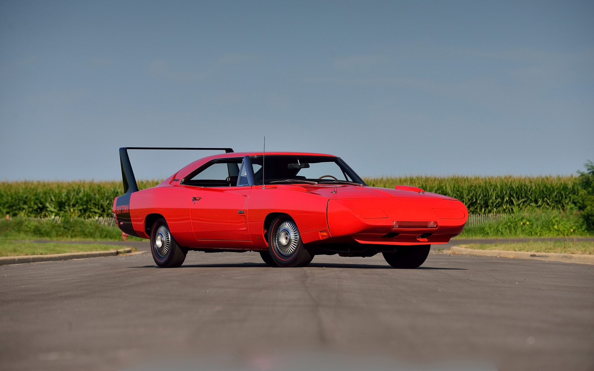 Dodge charger daytona фото