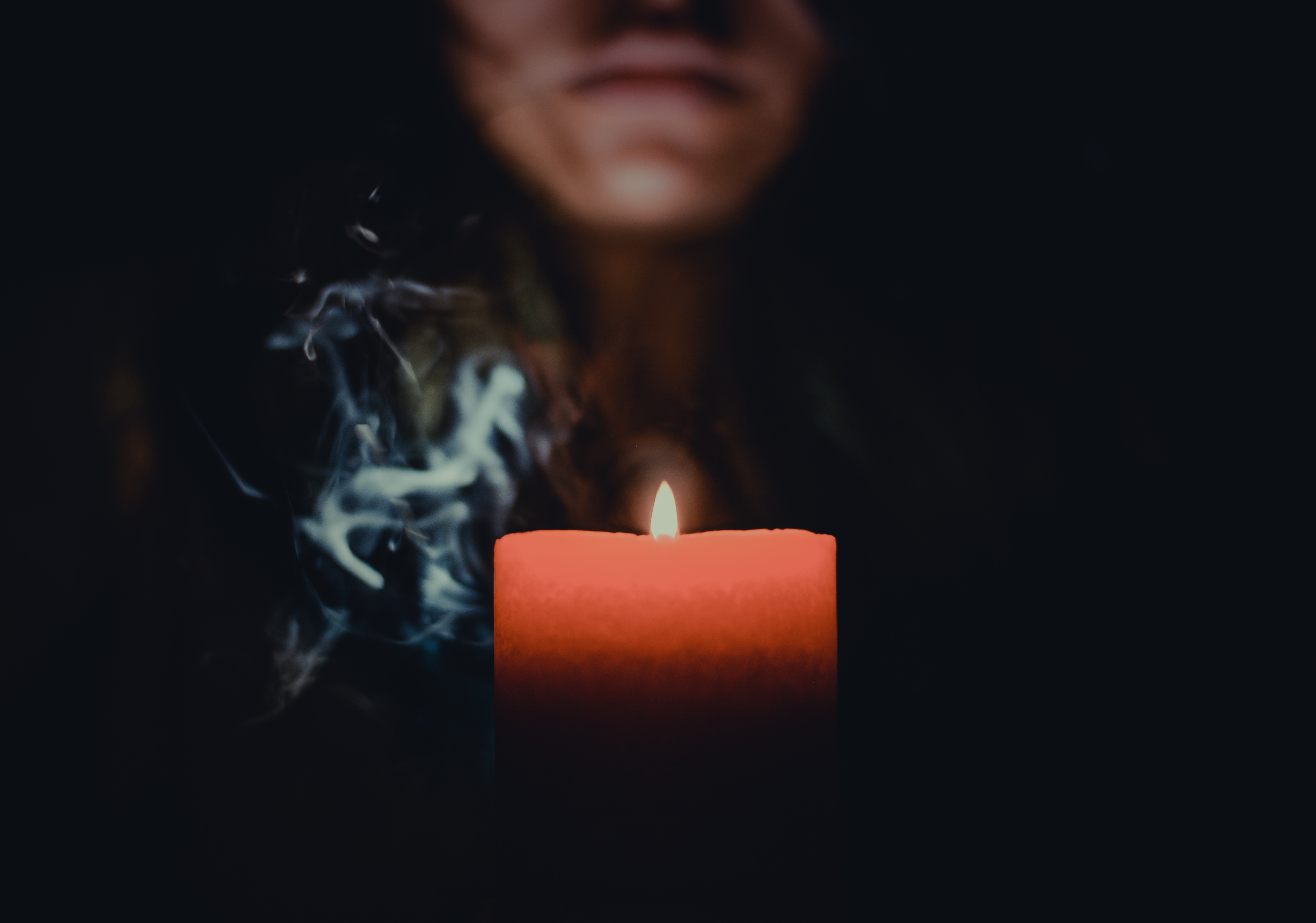 Free download wallpaper Candle, Wax, Lips, Smoke, Darkness, Fire, Dark on your PC desktop