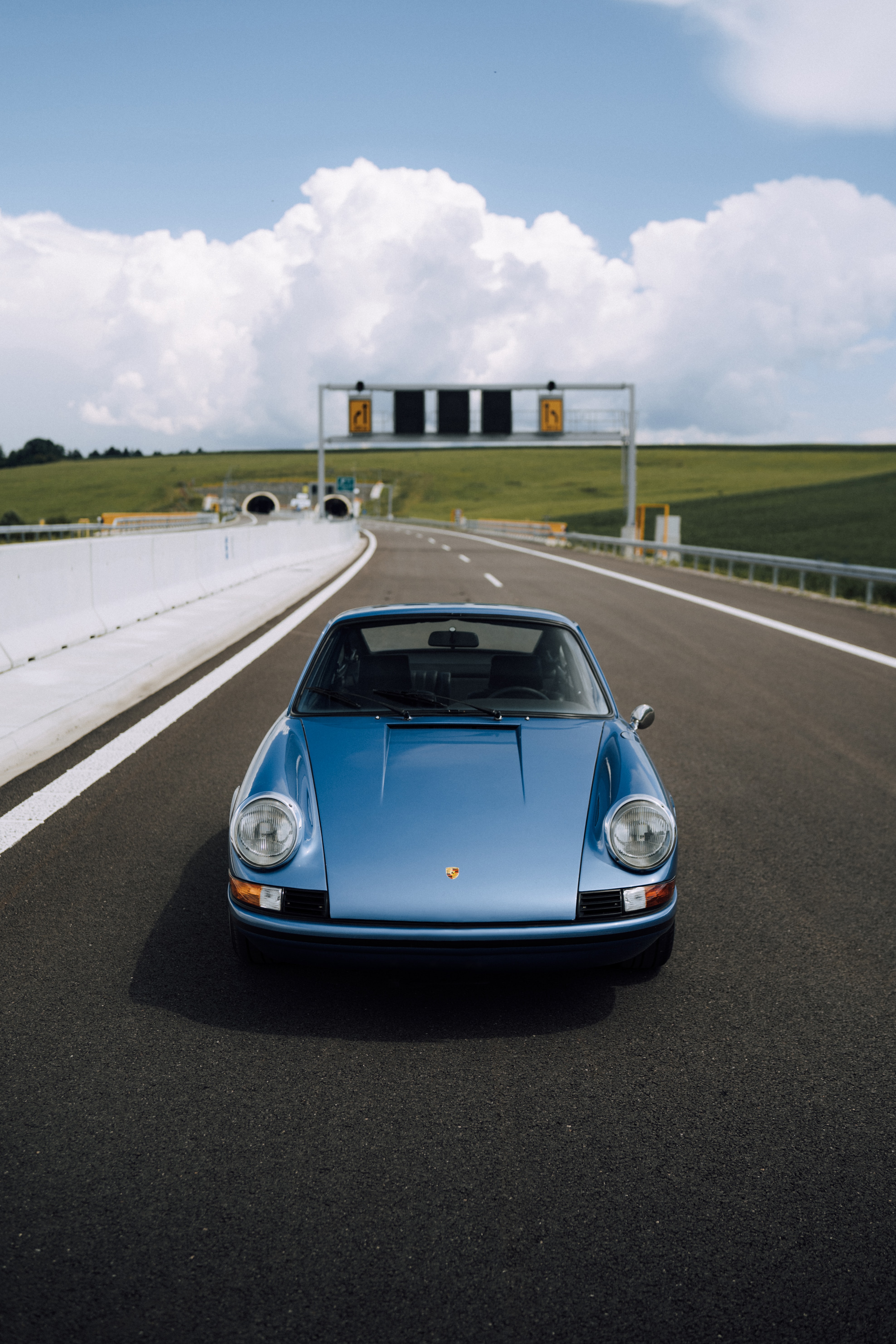 Download mobile wallpaper Road, Car, Front View, Cars, Porsche 911, Porsche for free.