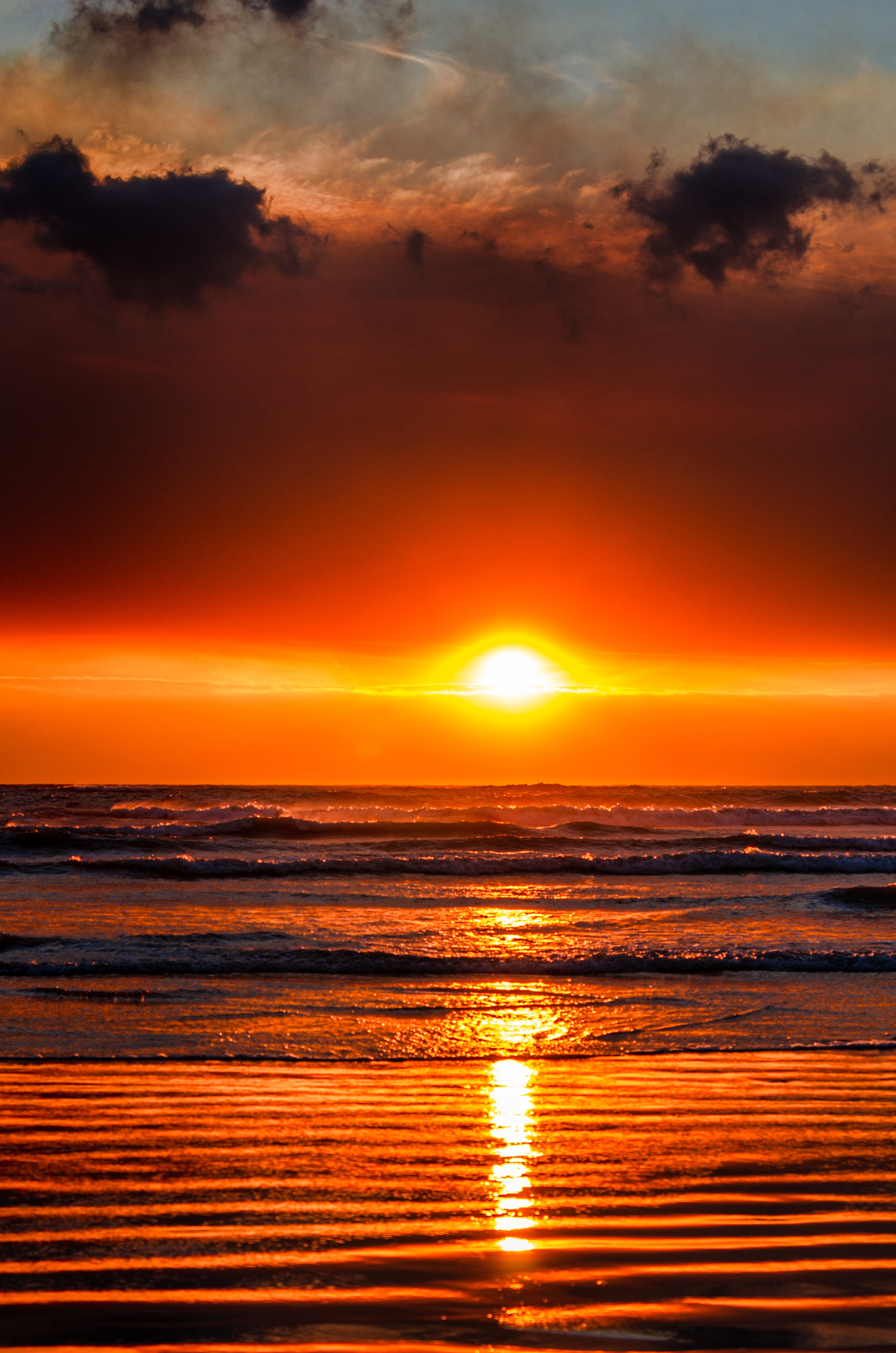 117313 Hintergrundbild herunterladen natur, sunset, sky, waves, horizont, ozean - Bildschirmschoner und Bilder kostenlos