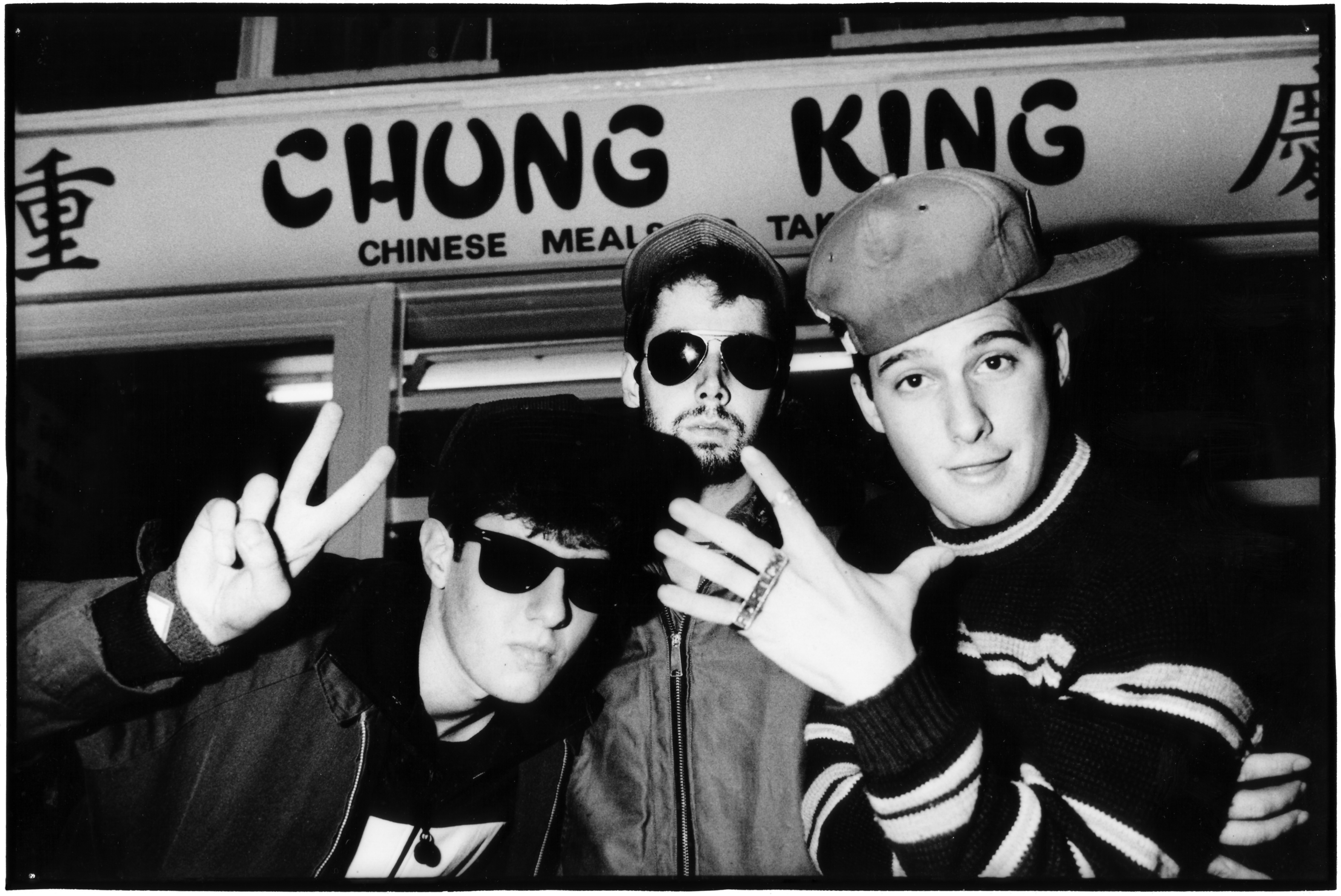 Beastie boys. Beastie boys 1986. Джон Берри Beastie boys. Продюсер Beastie boys. Beastie boys 2022.