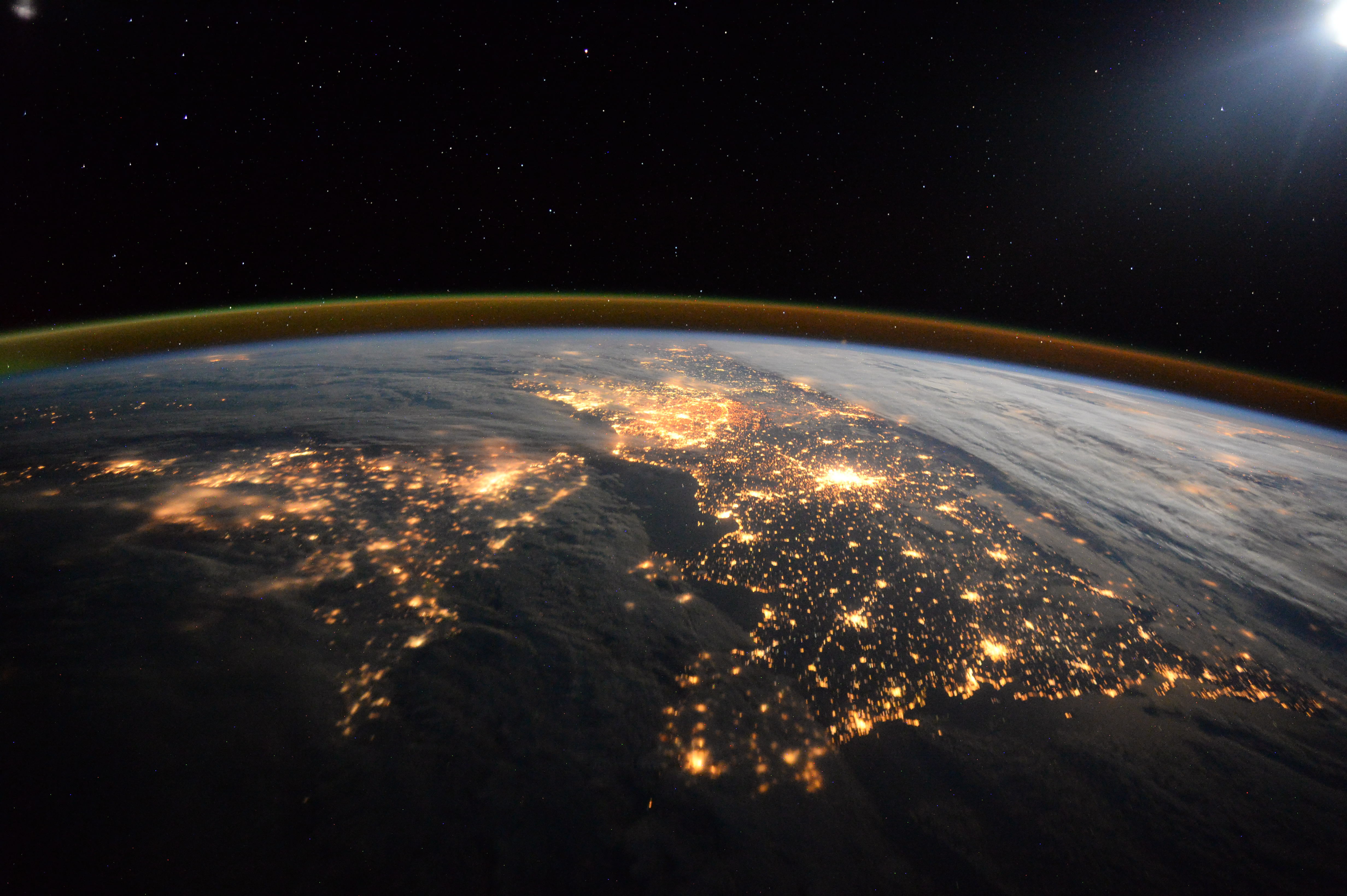 Вид на землю из космоса фото