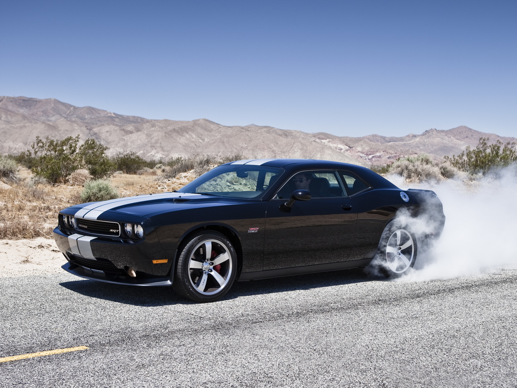 Dodge Challenger srt8 2014