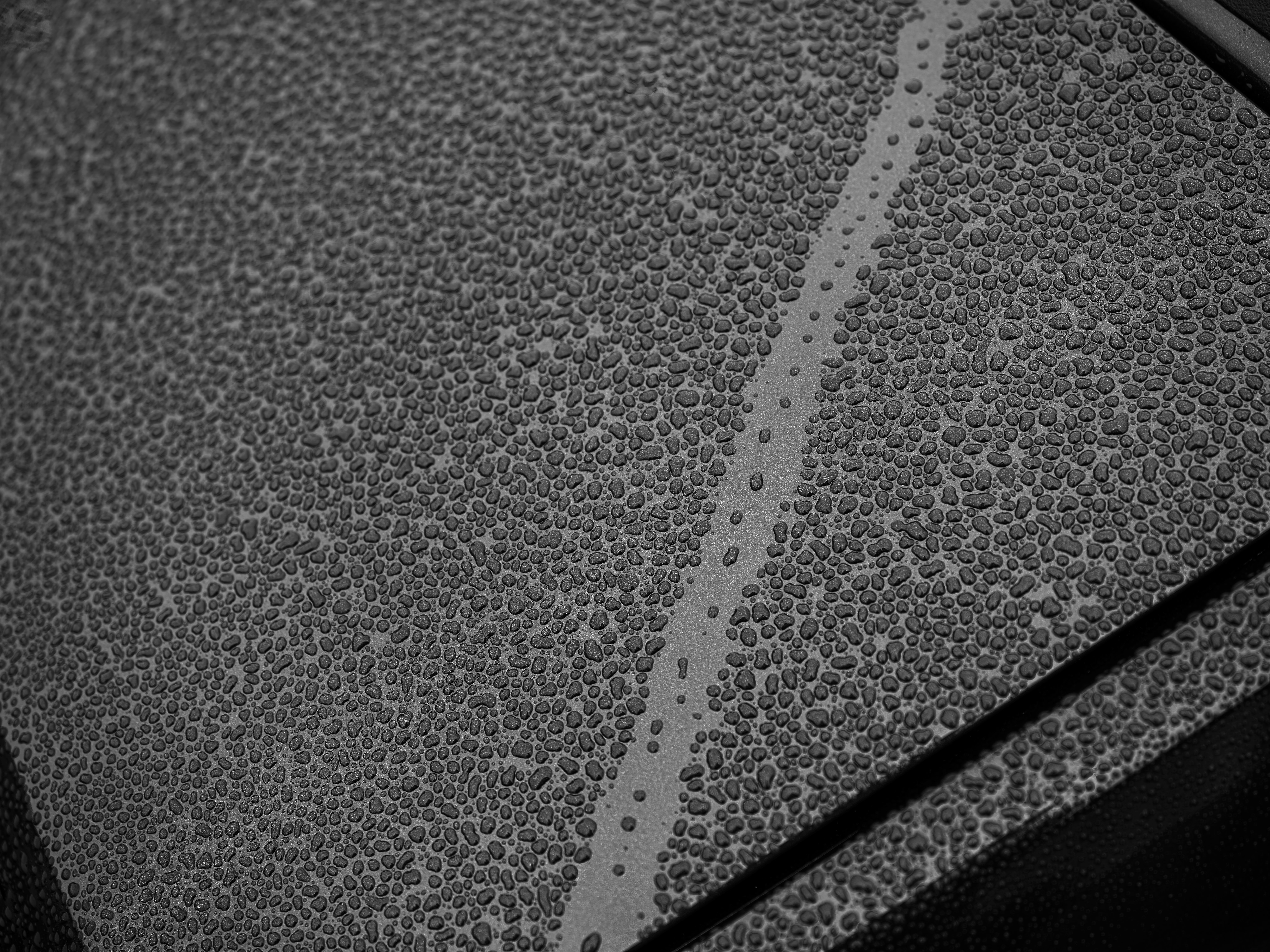 Download mobile wallpaper Wet, Macro, Chb, Drops, Bw for free.