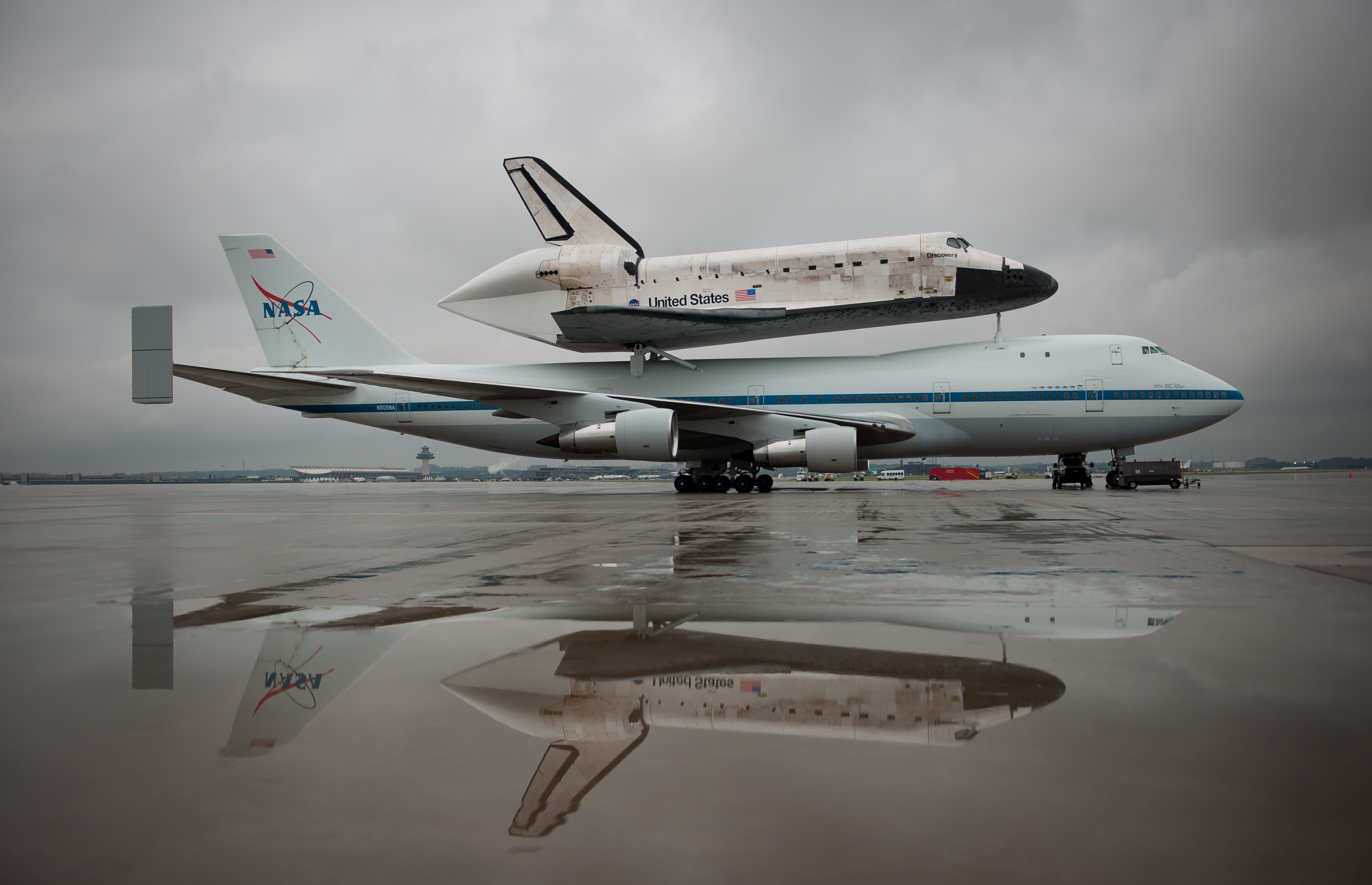 Аэрофлот шаттл это. Боинг 747 НАСА. 747 Шаттл. Boeing 747 Space Shuttle. Боинг 747 шаттл.