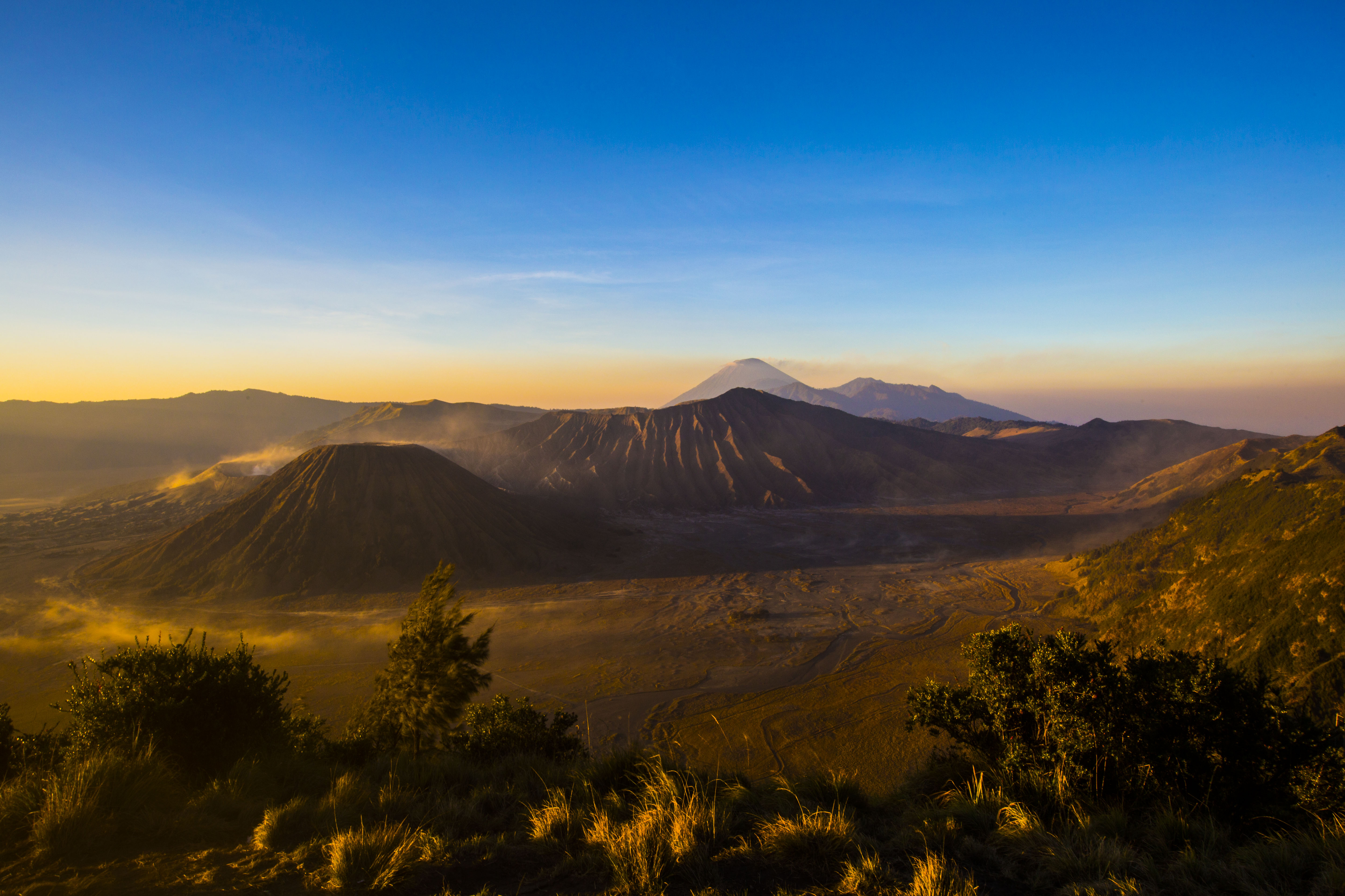356924壁紙のダウンロード地球, ブロモ山, インドネシア, ジャワ (インドネシア), 成層火山, 日の出, 火山-スクリーンセーバーと写真を無料で