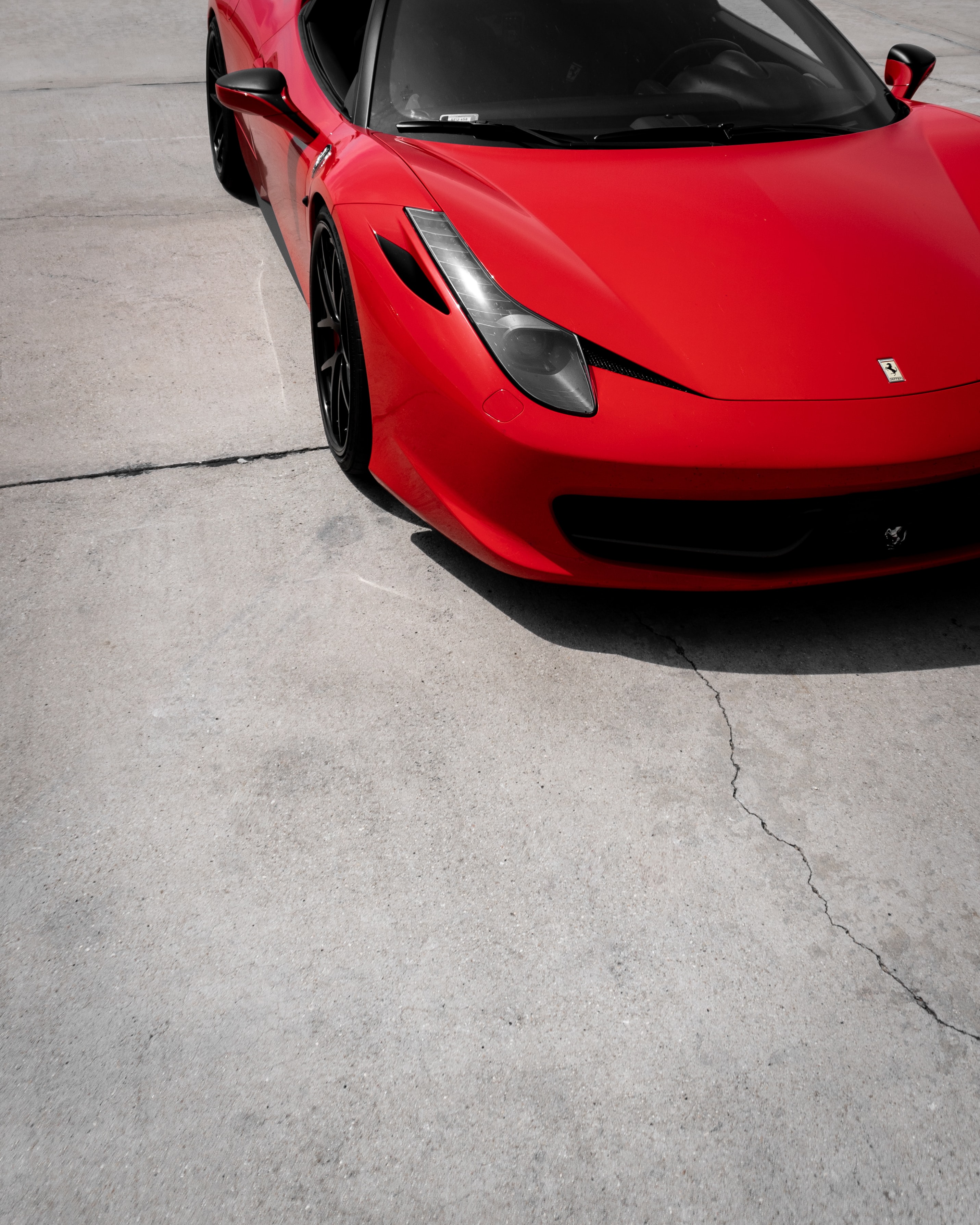 Скачать картинку Ferrari 458, Красный, Автомобиль, Спорткар, Феррари (Ferrari), Тачки (Cars) в телефон бесплатно.