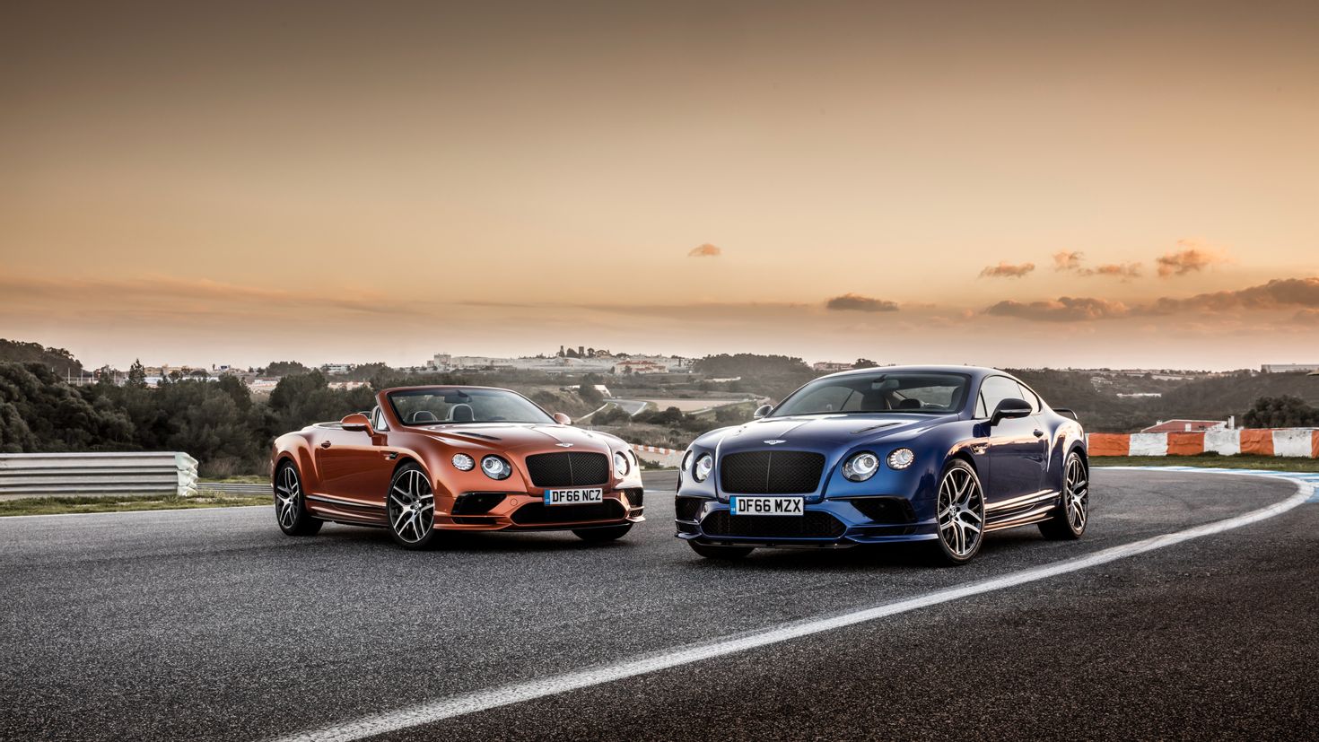 Автомобиль второе. Bentley Continental gt Supersports 2017. 2017 Bentley Continental Supersports. Бентли Континенталь суперкар gt. Bentley Continental gt Supersports Wallpaper.