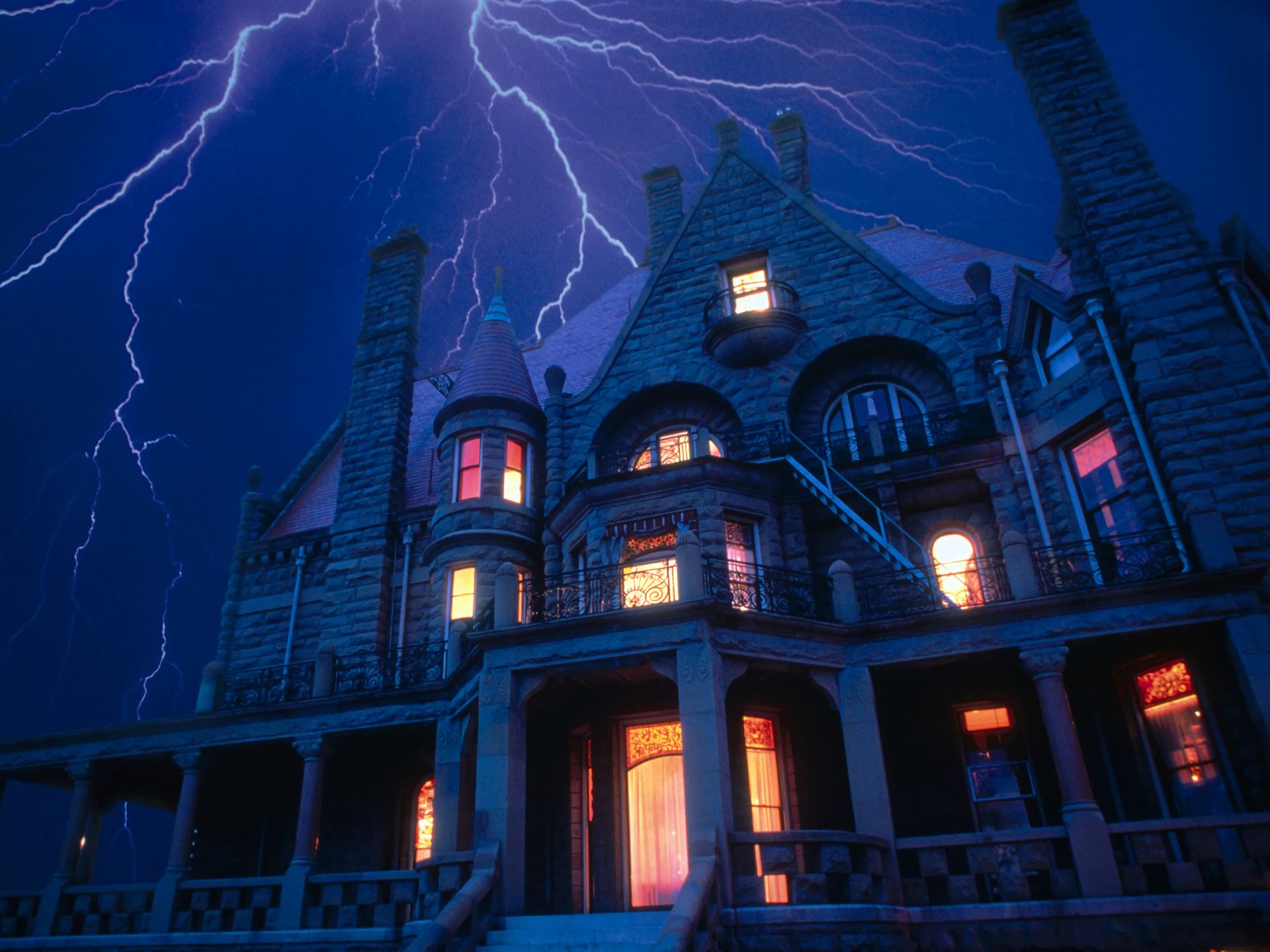 dark, house, fantasy, halloween, haunted house, haunted, holiday, light, lightning, night HD wallpaper