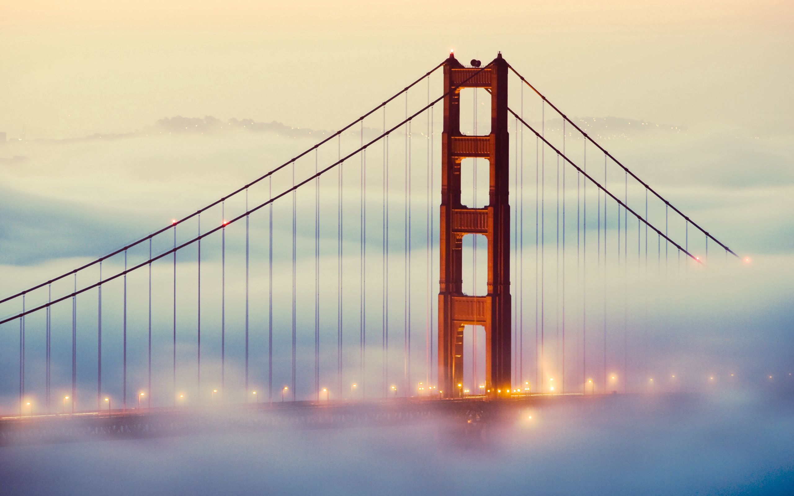 Laden Sie das Städte, Nebel, Brücke, Konstruktion, San Francisco, Bau-Bild kostenlos auf Ihren PC-Desktop herunter