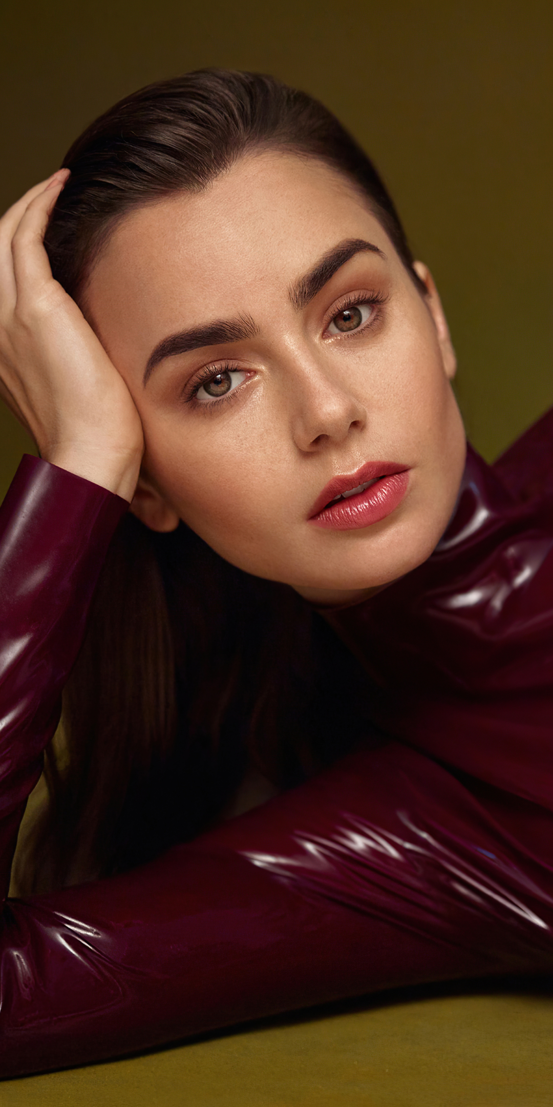 Актрисы lily lou. Lily Collins 2020. Lily Collins in Leather.