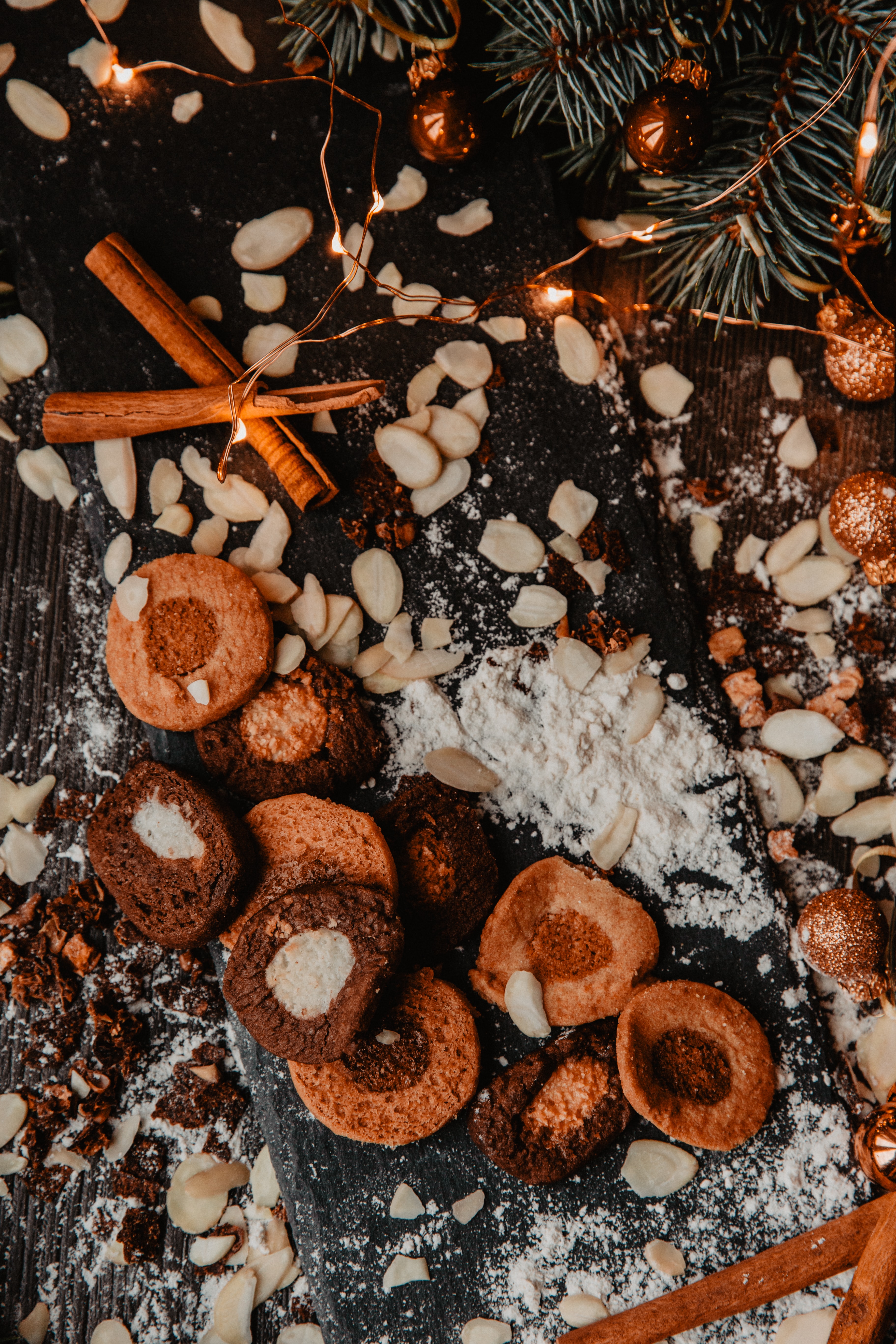 cookies, food, new year, christmas, garland, spice, spices desktop HD wallpaper