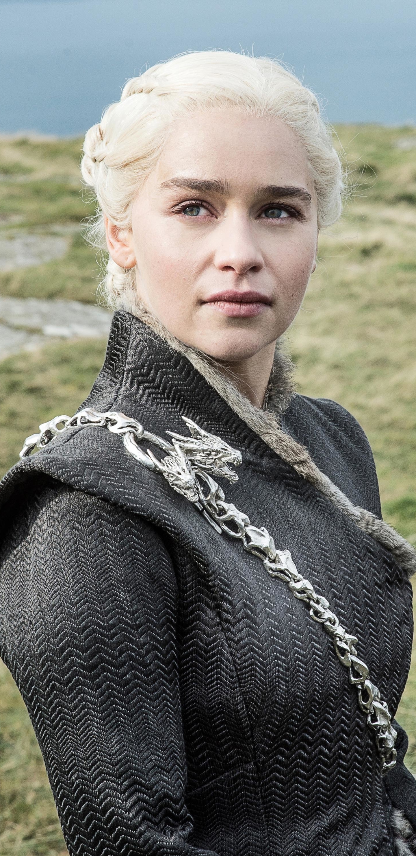 Game of Thrones Daenerys Targaryen Wallpaper for iPhone 4