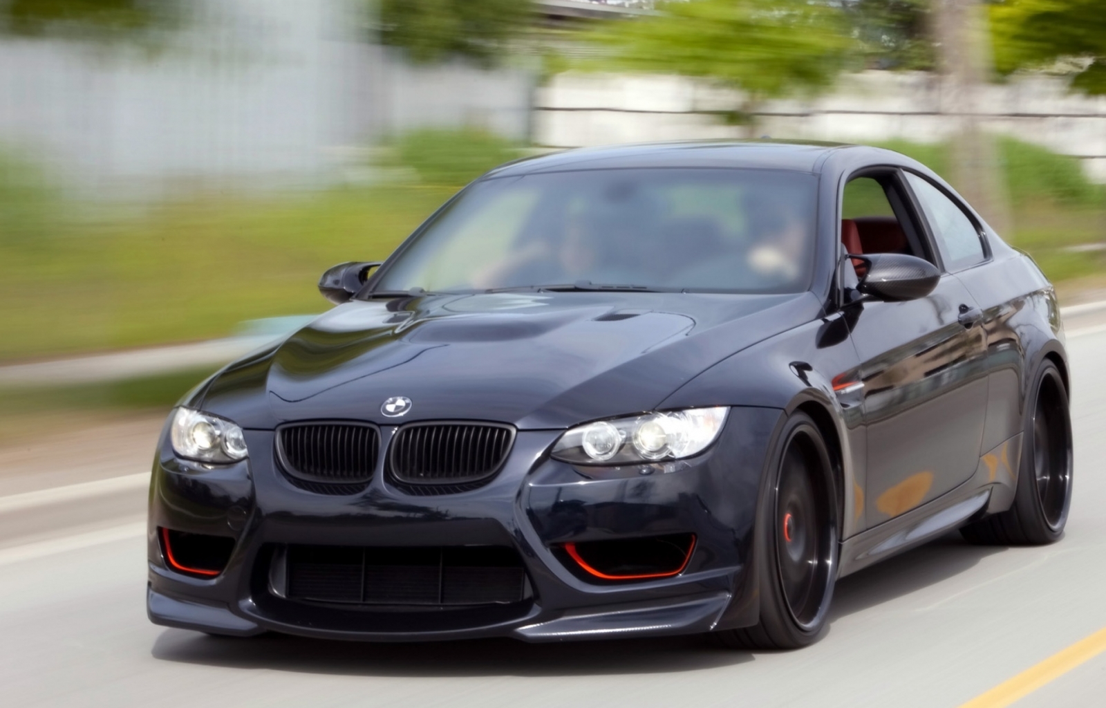 BMW m3 e6 черная